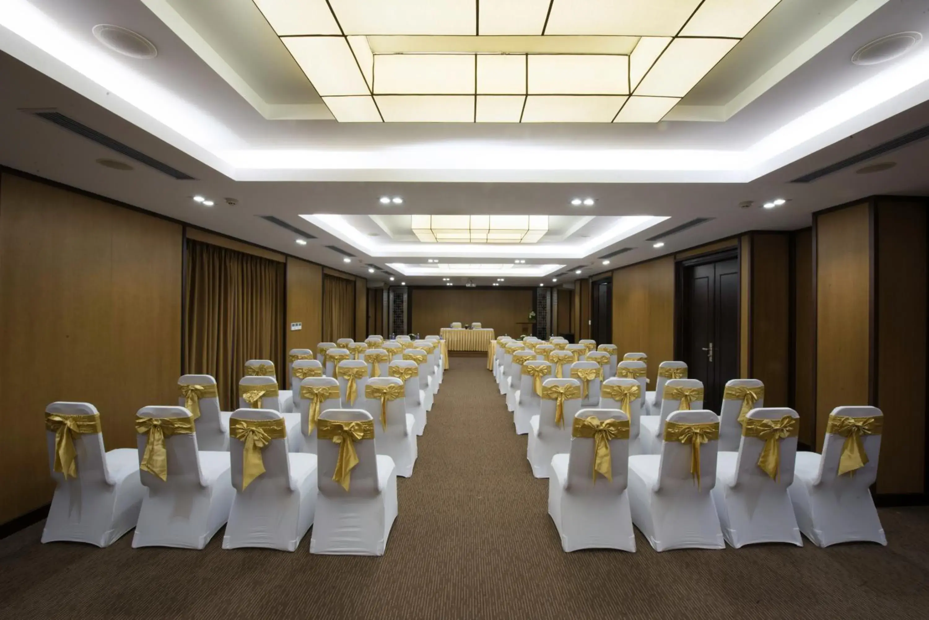 Banquet/Function facilities, Banquet Facilities in Thang Long Opera Hotel