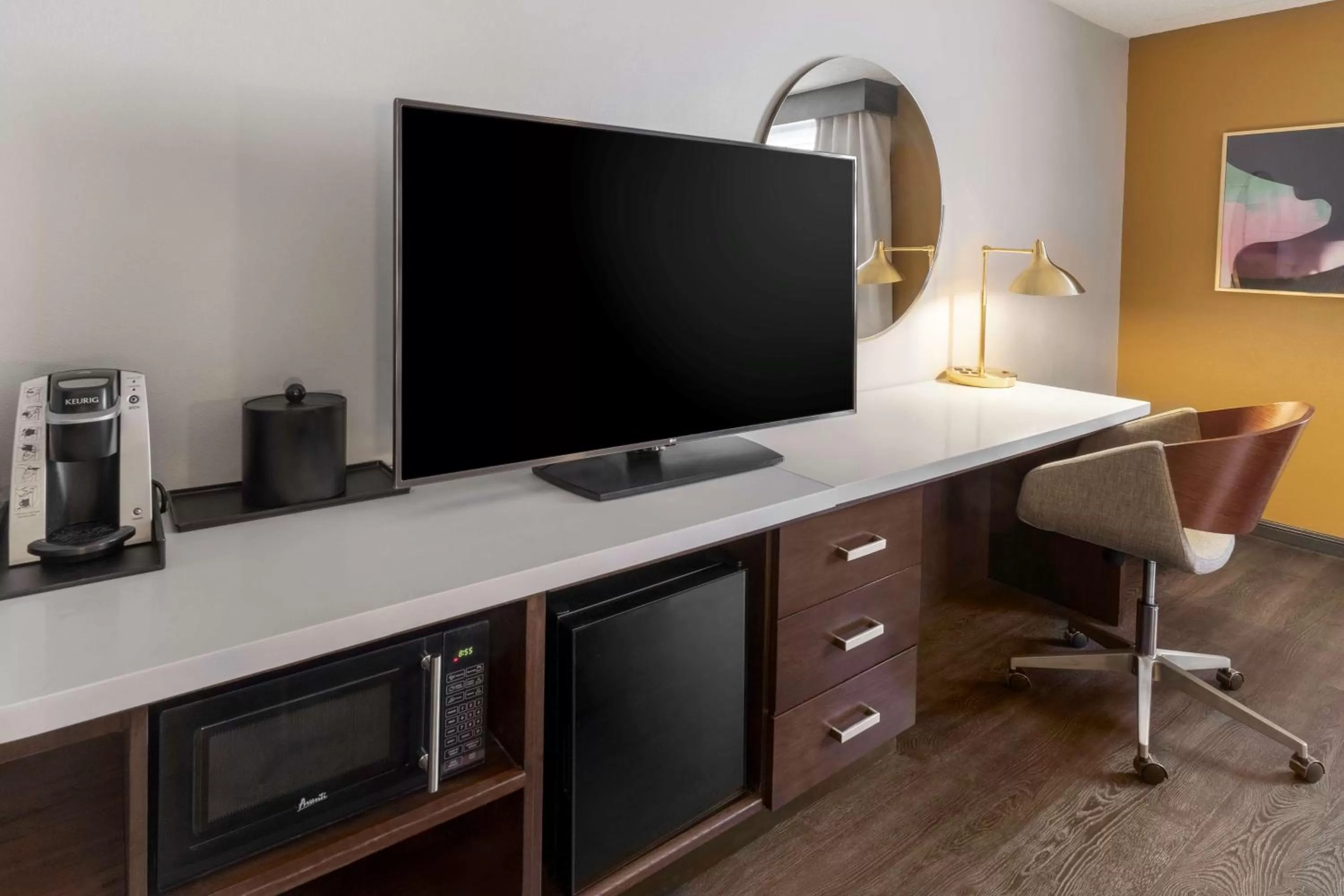 Bedroom in Hilton Garden Inn Los Angeles / Hollywood