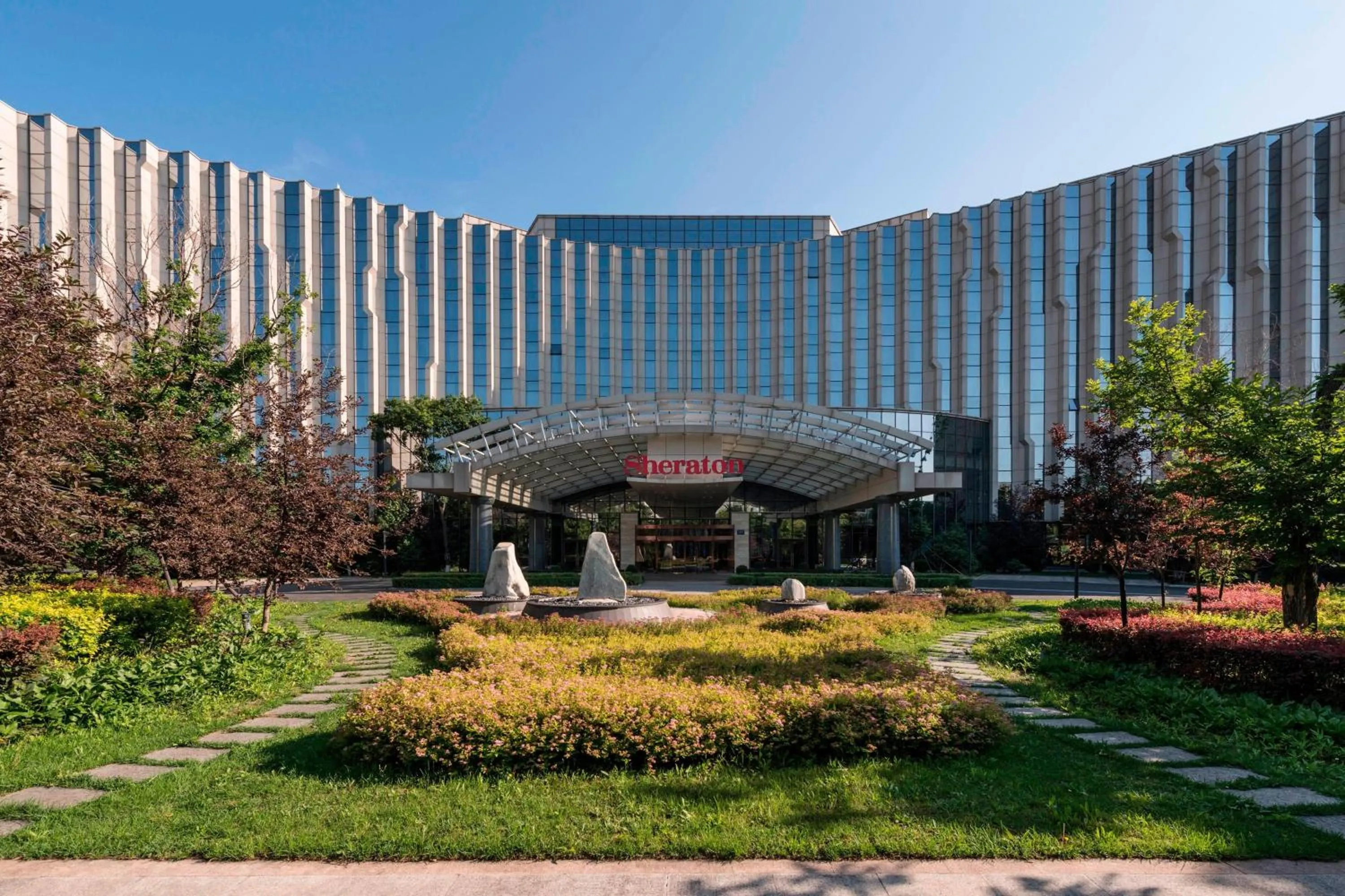 Property building in Sheraton Changchun Jingyuetan Hotel