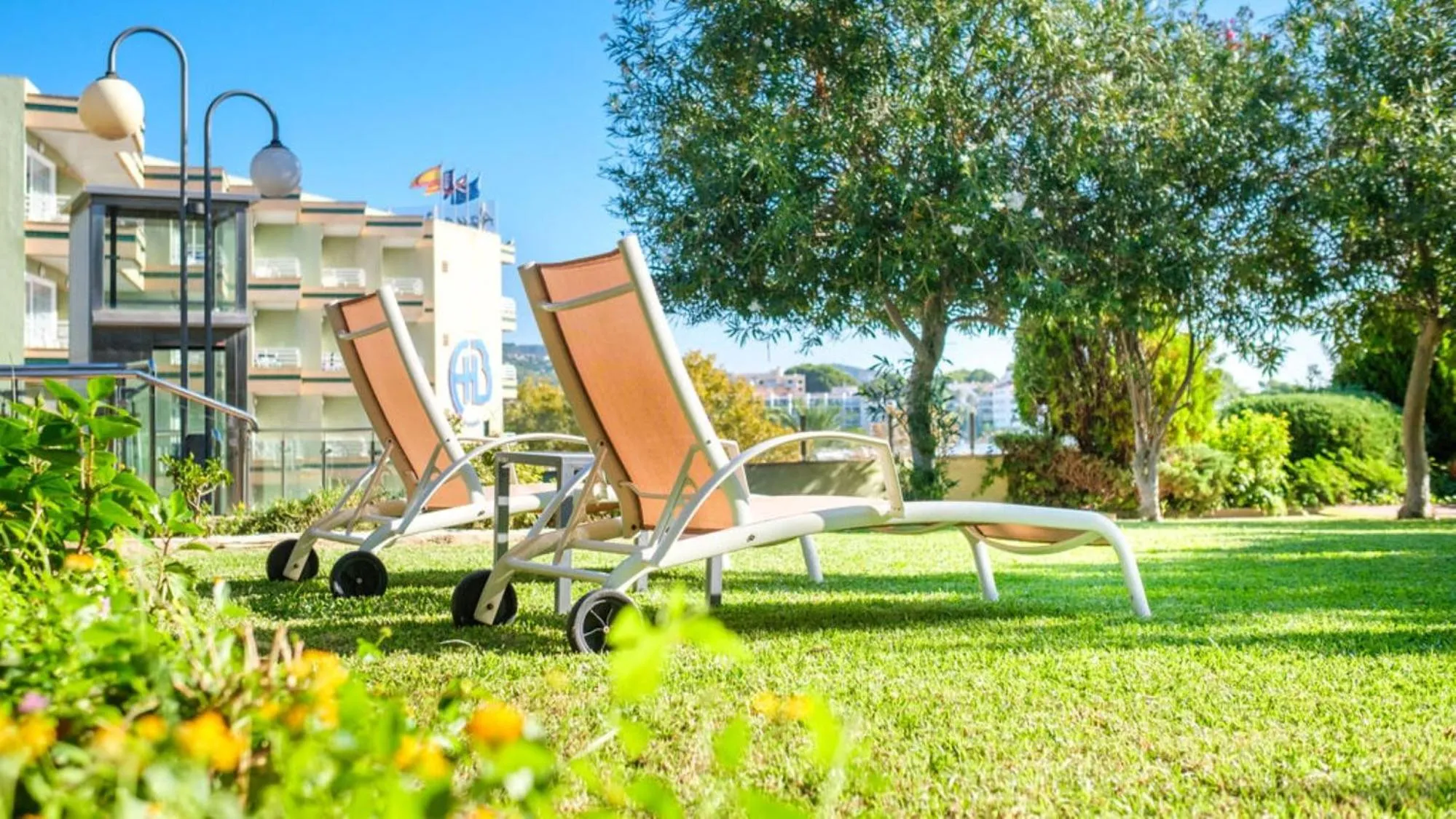 Garden in Hotel Agua Beach "Adults only"
