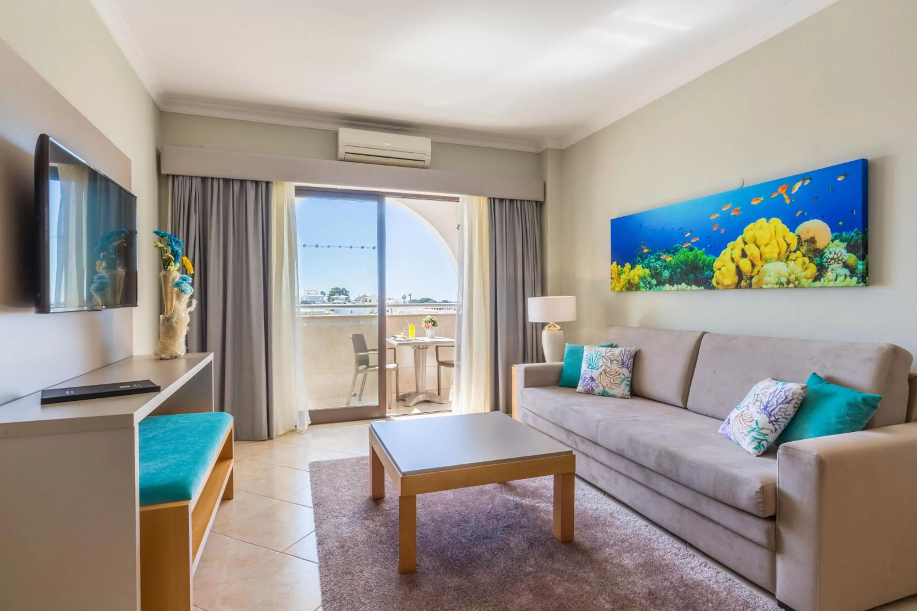 Living room in The Navigator - Solaqua