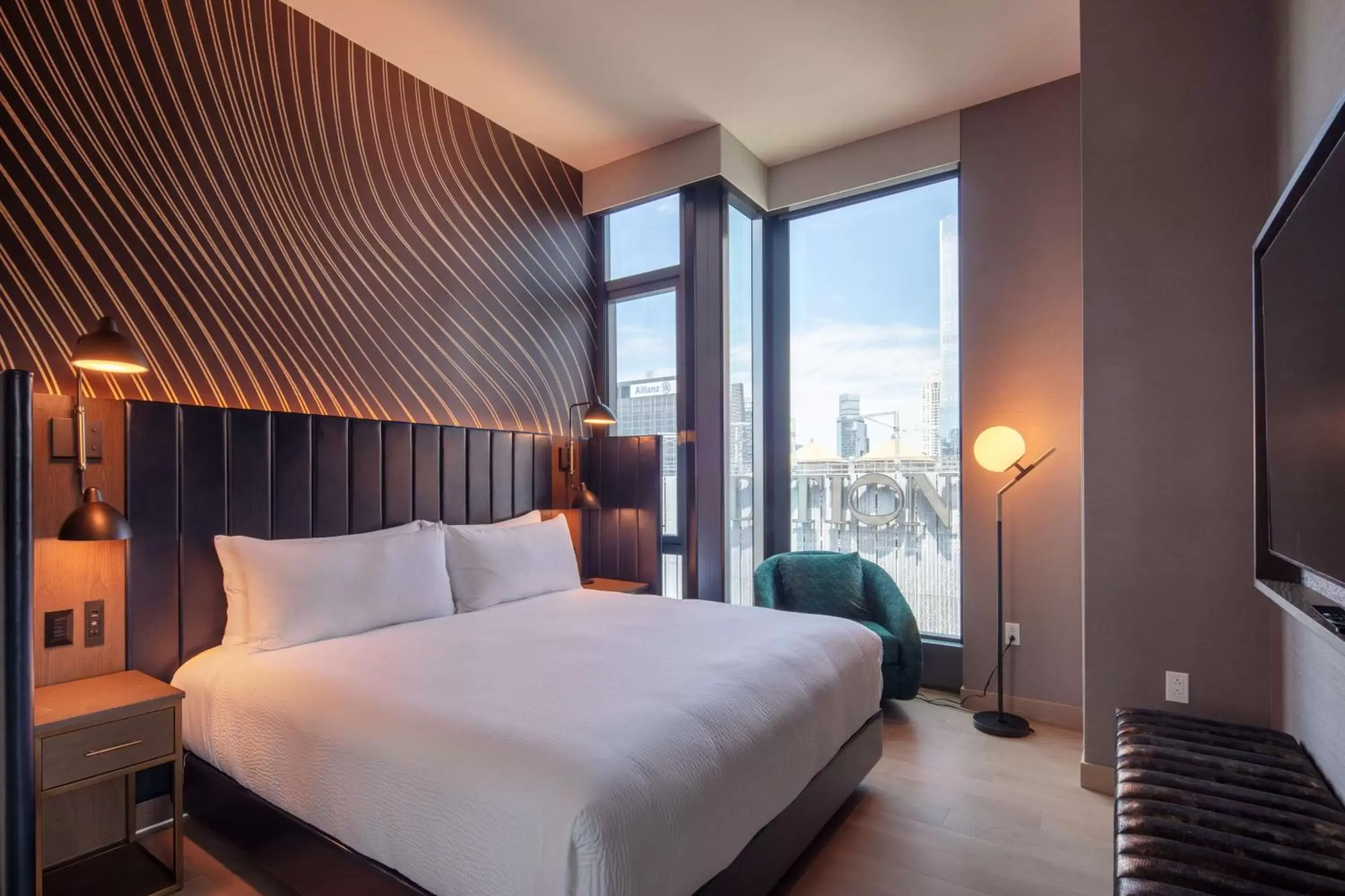 Bed in Tempo By Hilton New York Times Square