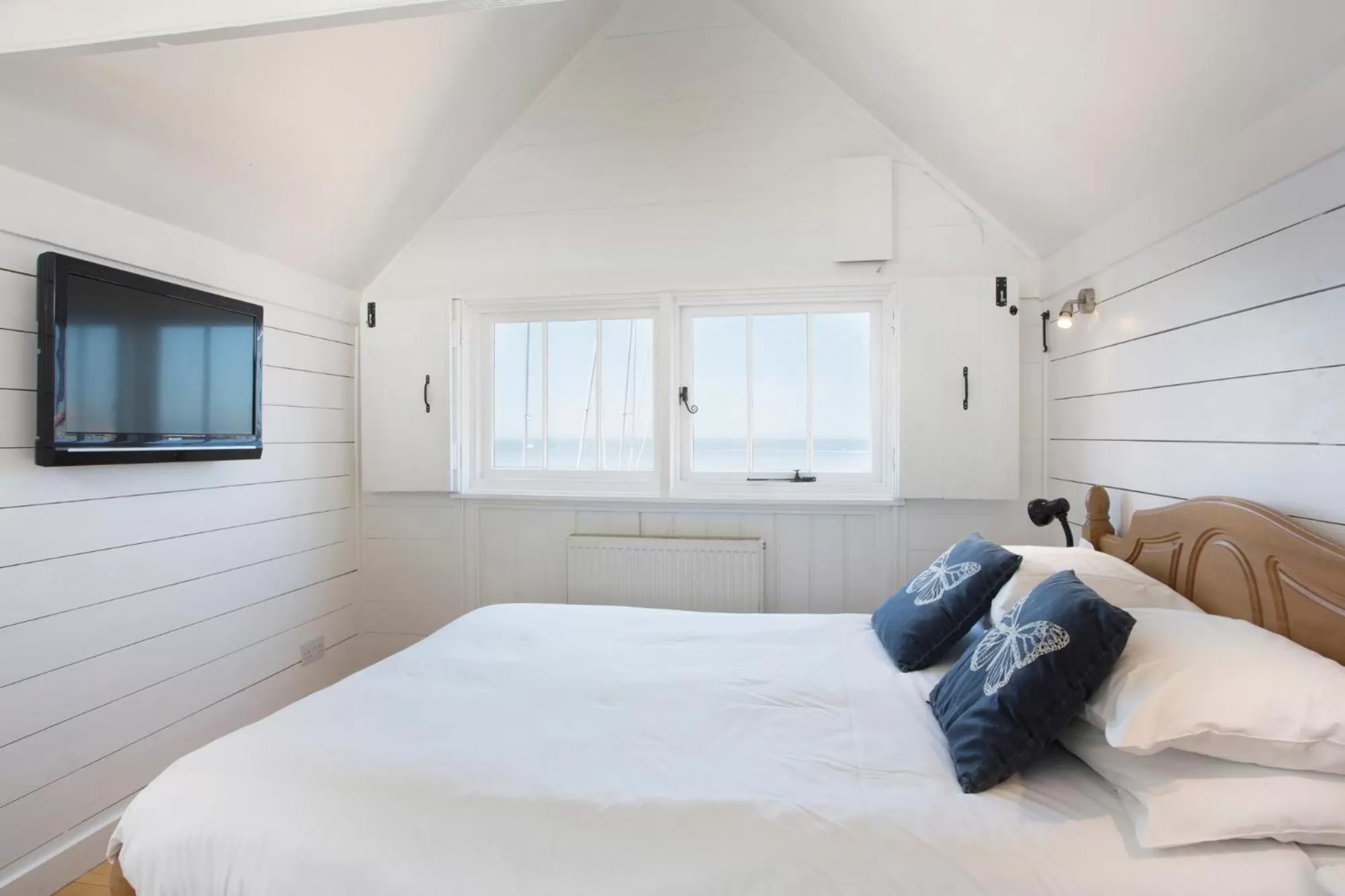 Bed in Whitstable Fisherman's Huts