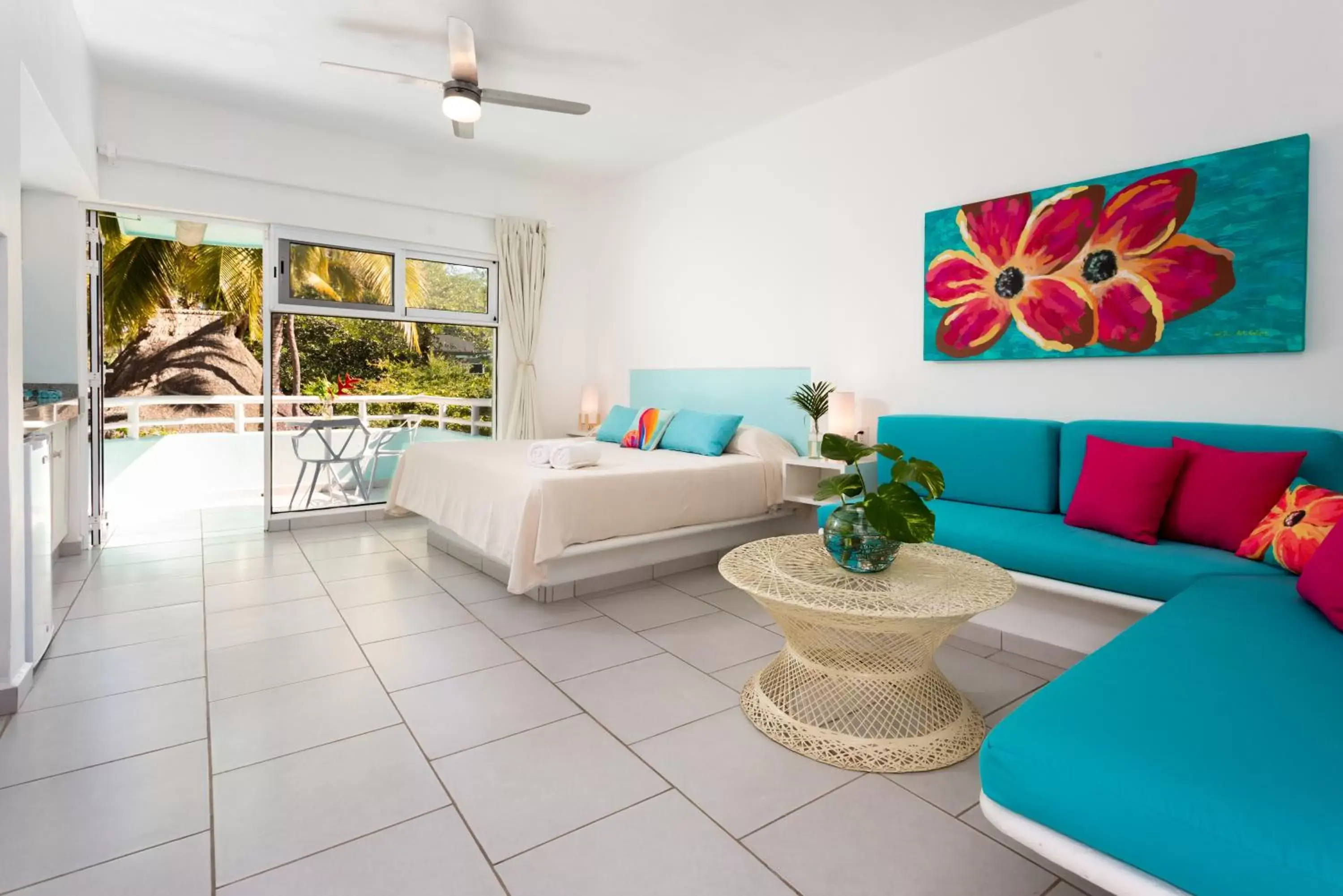 Balcony/Terrace, Seating Area in AzulPitaya Beach Front Hotel in Sayulita