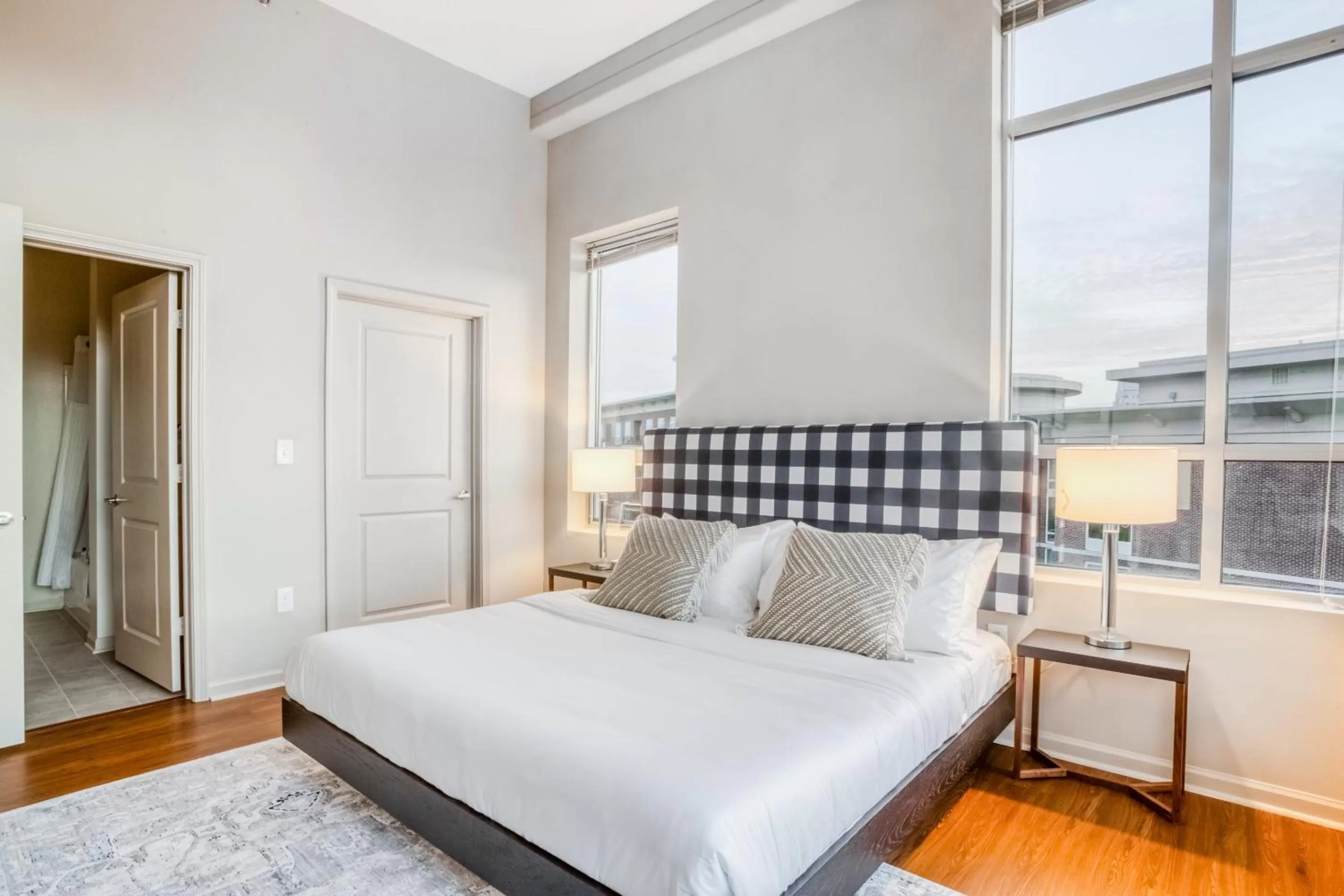 Bedroom, Bed in Mint House Greenville - Downtown