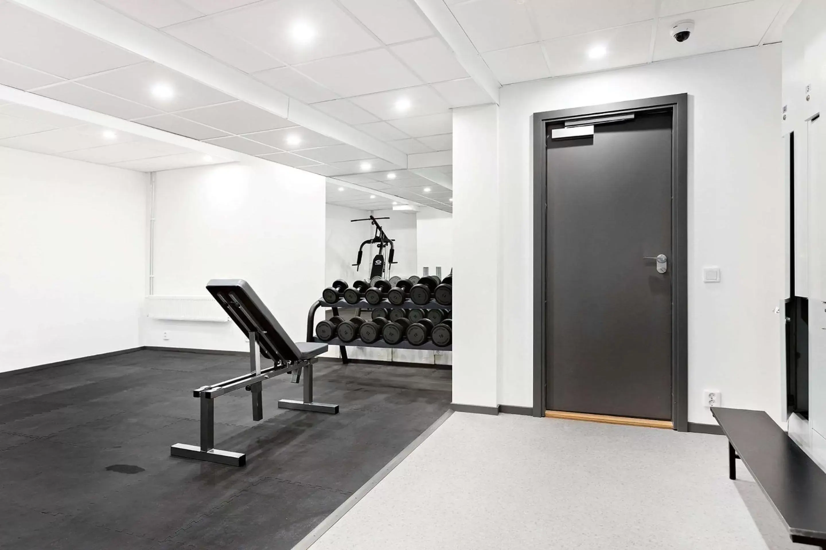 Fitness centre/facilities in Sure Hotel Studio by Best Western Bromma Fitness centre/facilities in Sure Hotel Studio by Best Western Bromma