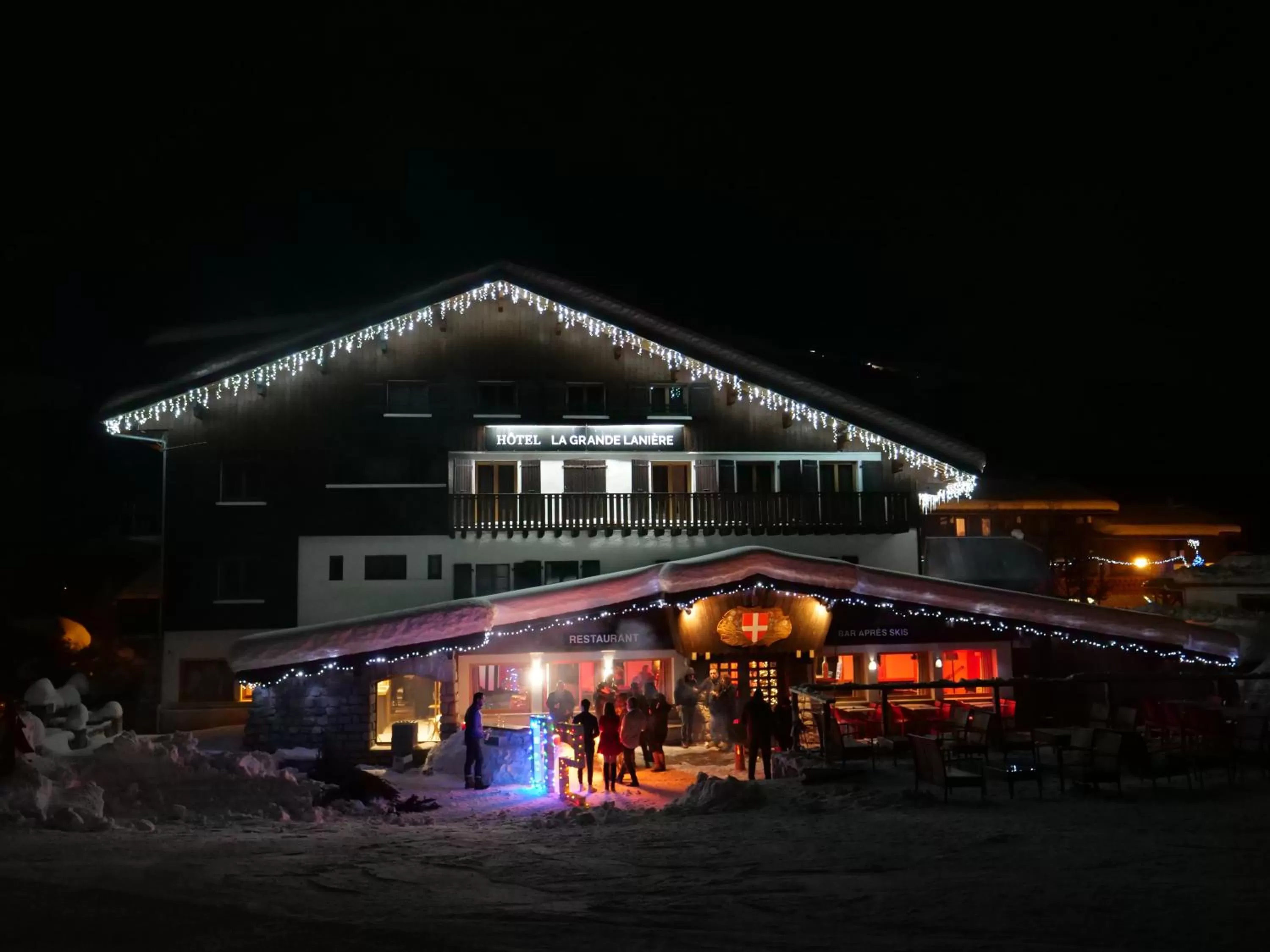Property Building in Hôtel La Grande Lanière