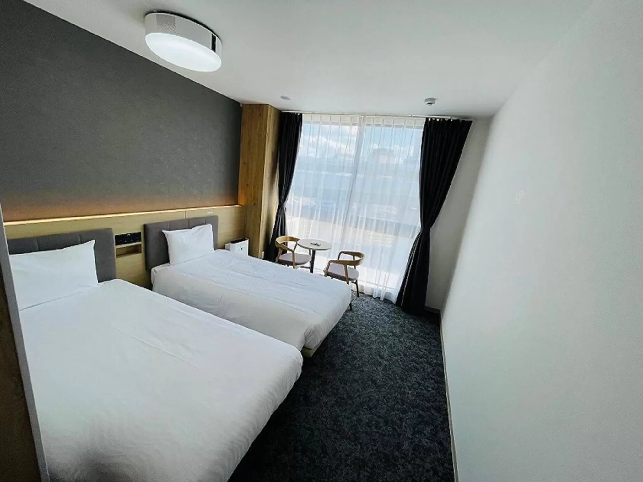 Theater Twin Room - single occupancy - Non-Smoking in Henn na Hotel Kansai Airport