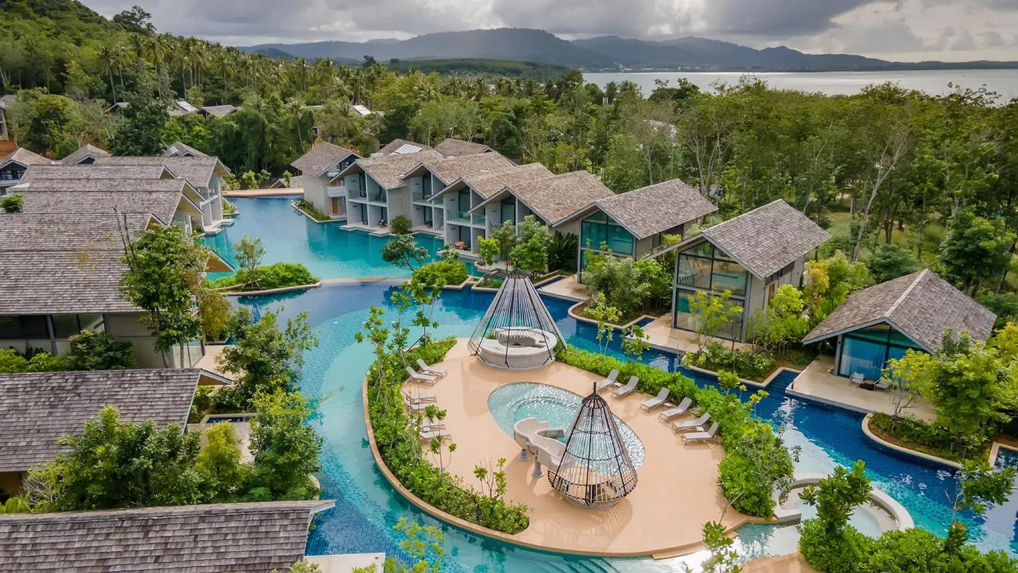 Property building in Island Escape Burasari Property building in Island Escape Burasari