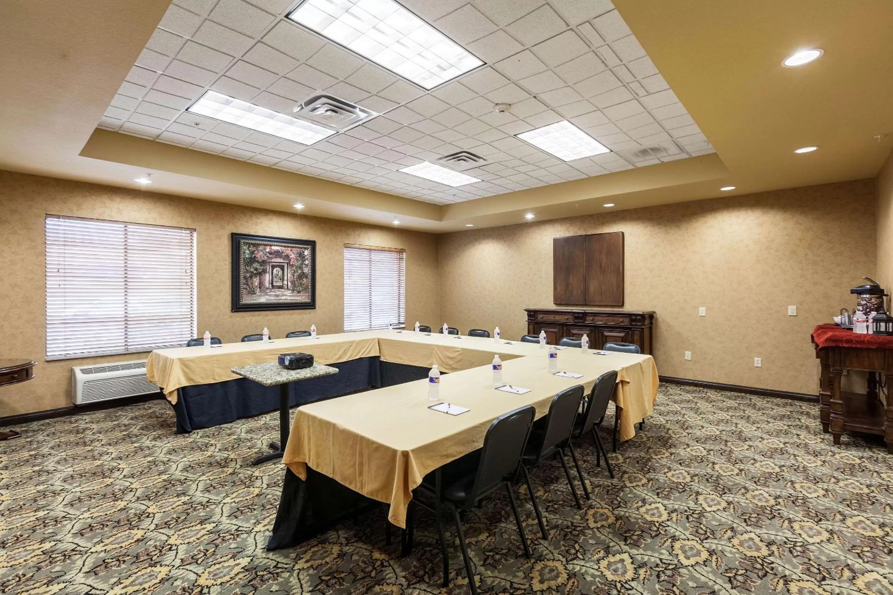 On site in Comfort Suites Alamo-River walk