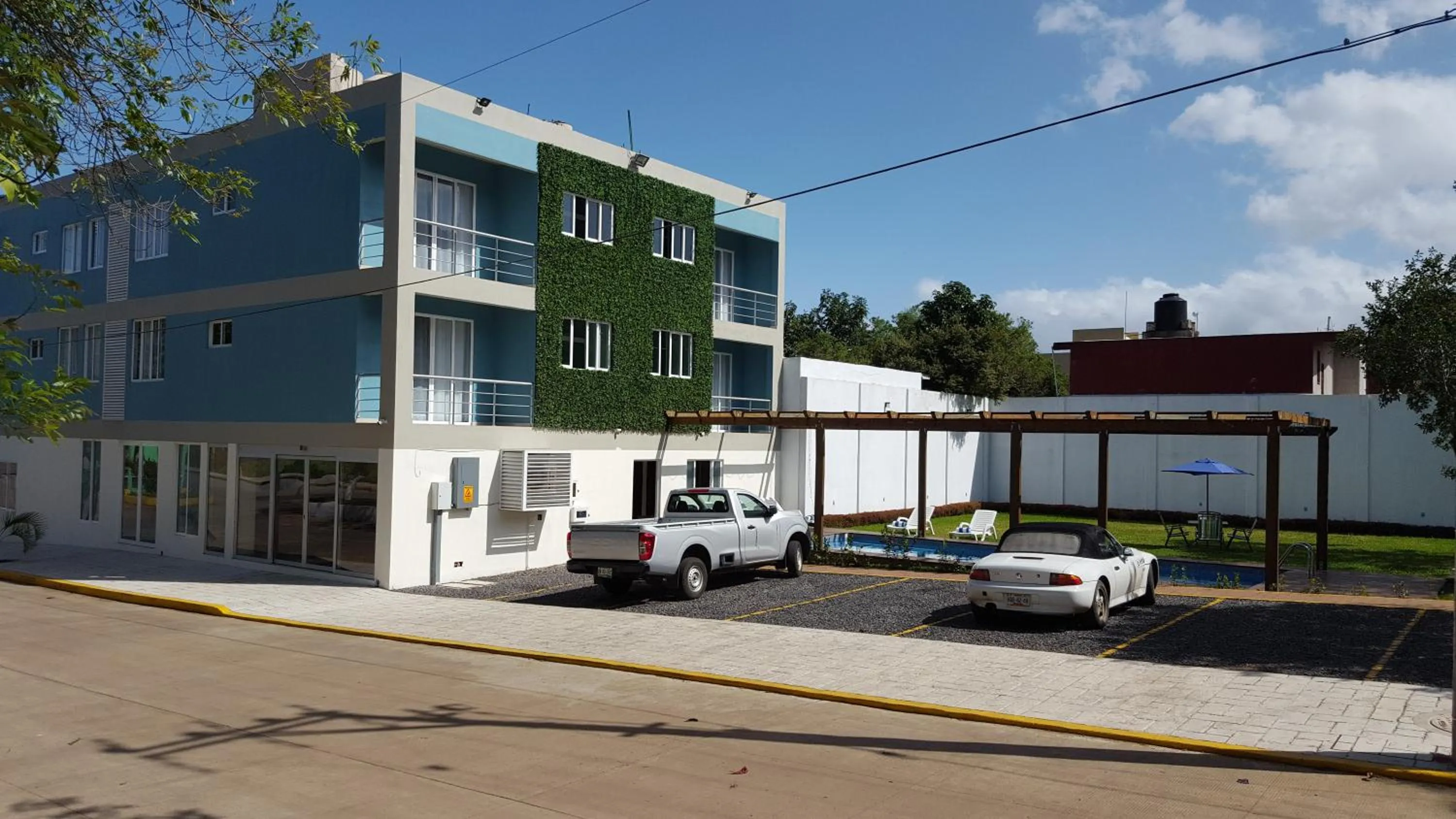 Garden in Relax Inn Suites