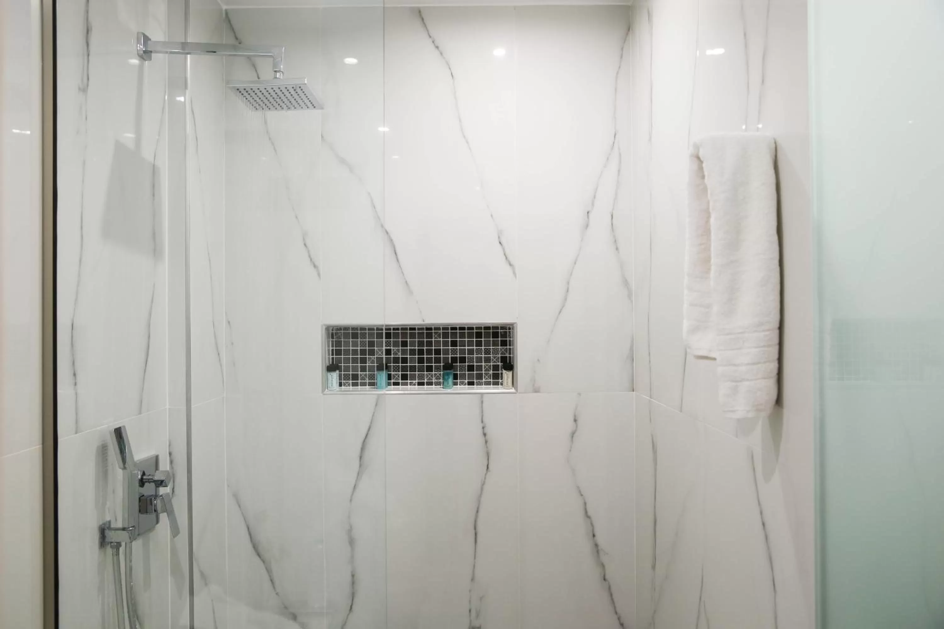 Bathroom in Athens Starlight Hotel