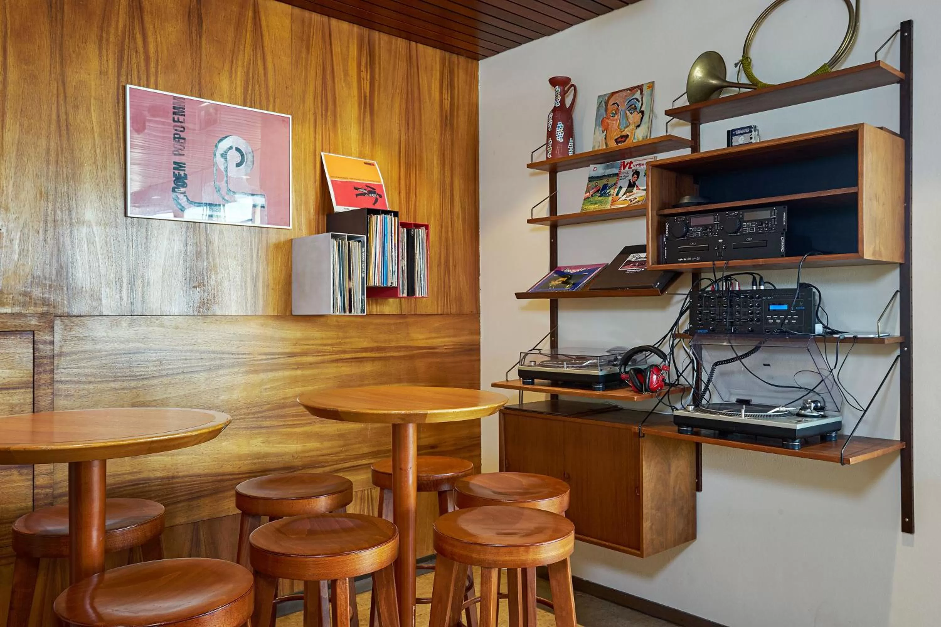 Communal lounge/ TV room in Pension Homeland