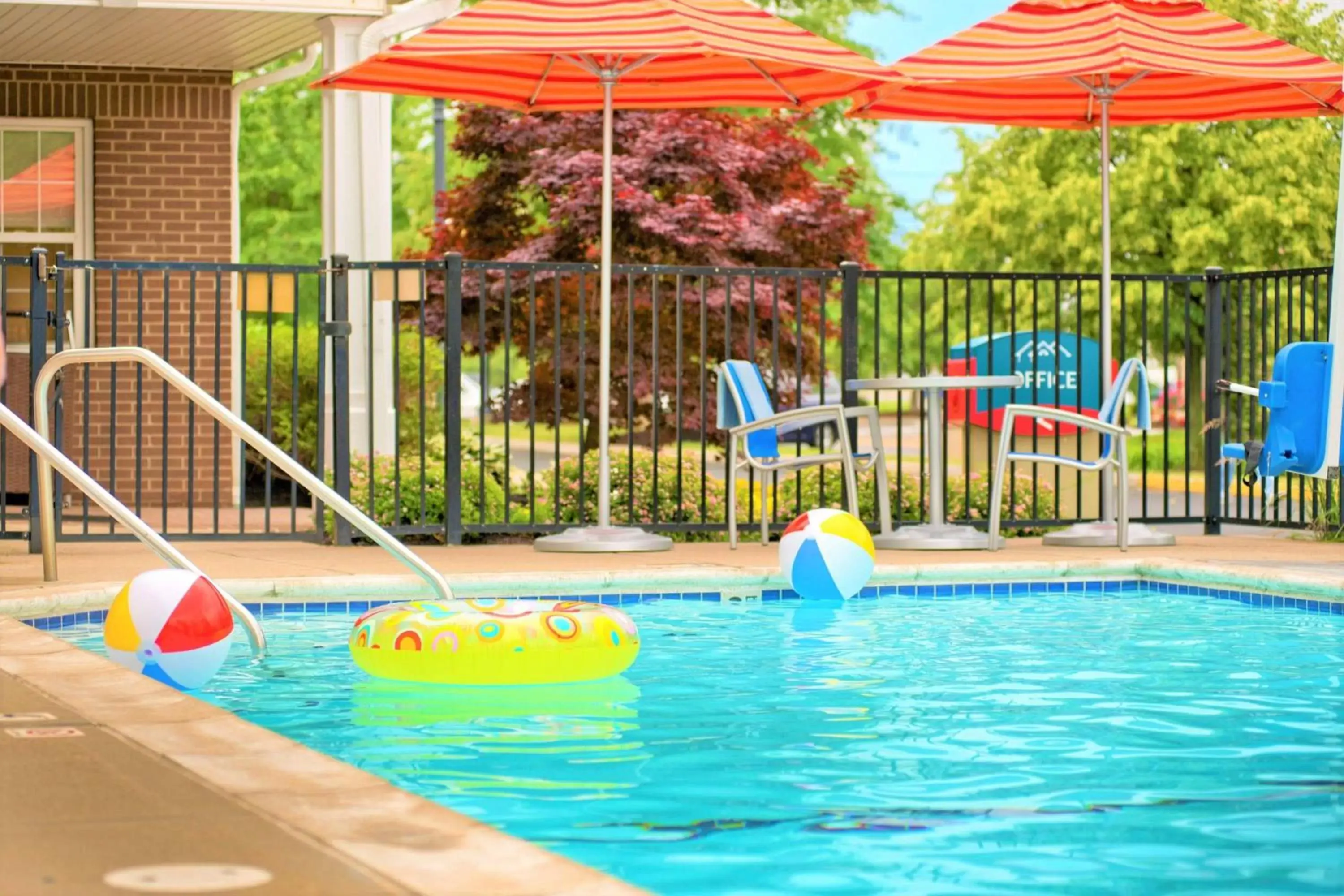 Swimming Pool in Towneplace Suites by Marriott Cleveland Westlake