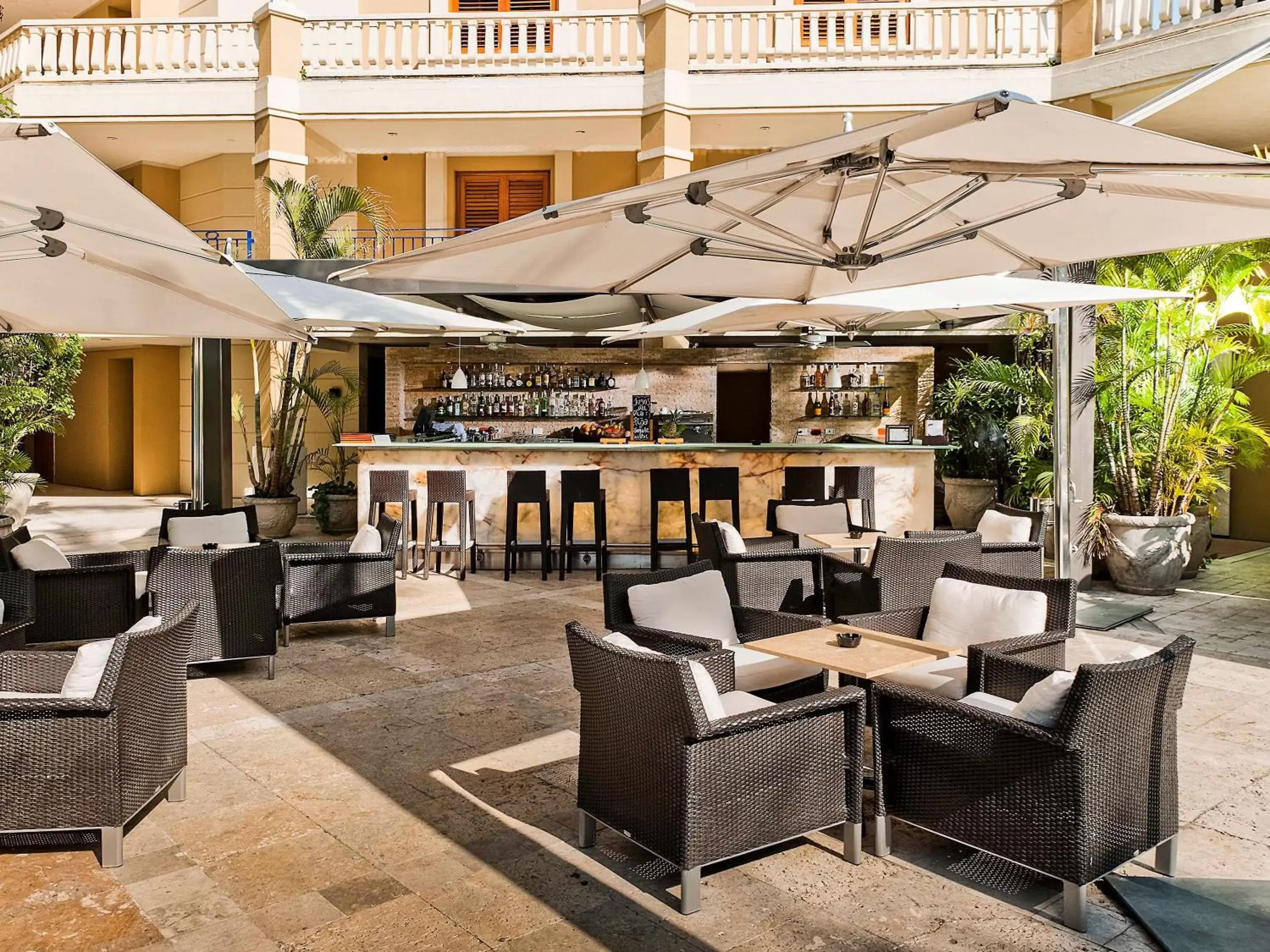 Lounge or bar, Restaurant/Places to Eat in Sofitel Legend Santa Clara Cartagena