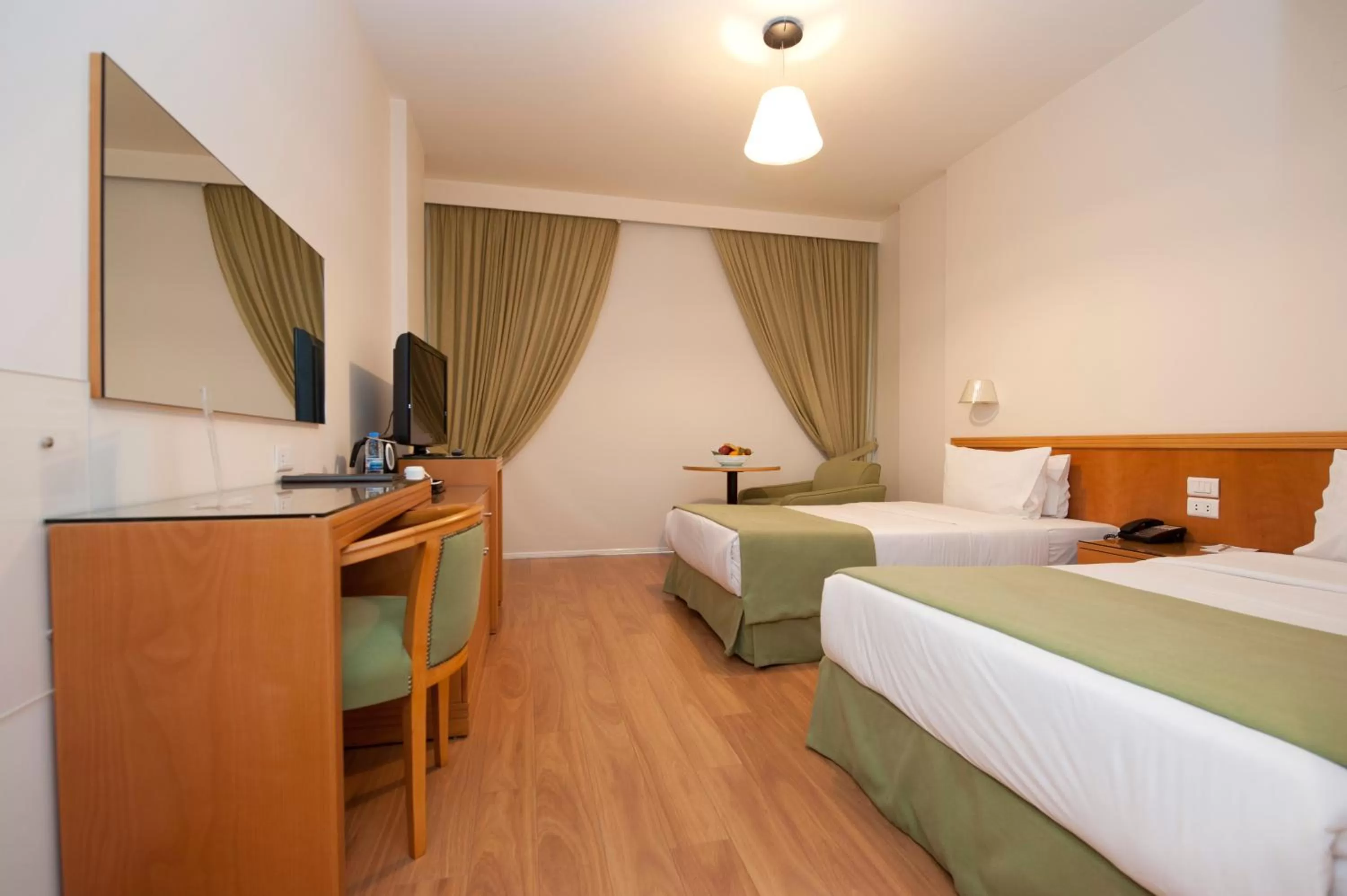 Photo of the whole room, Bed in Hotel Cavalier