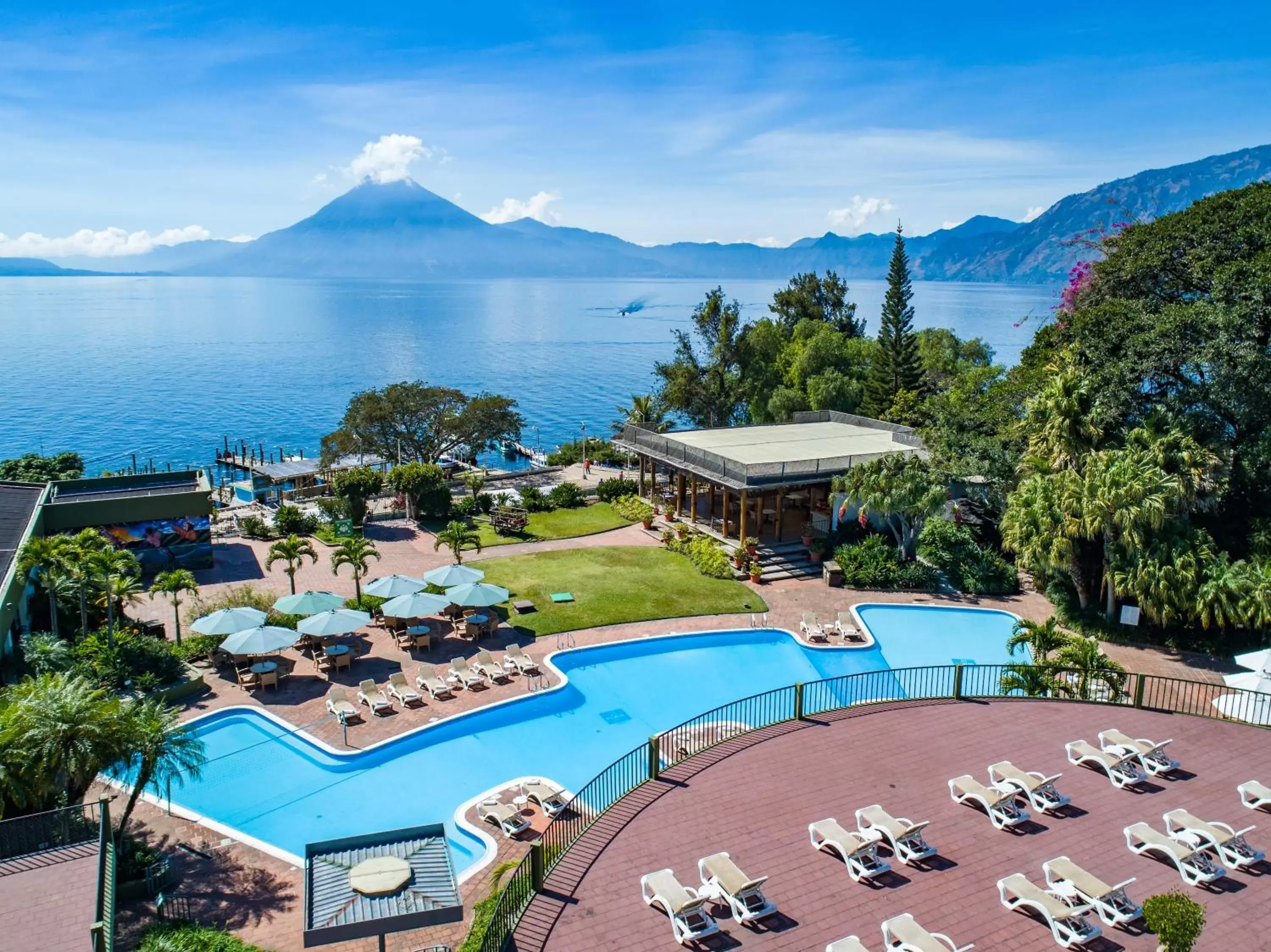 Garden, Pool View in Porta Hotel del Lago