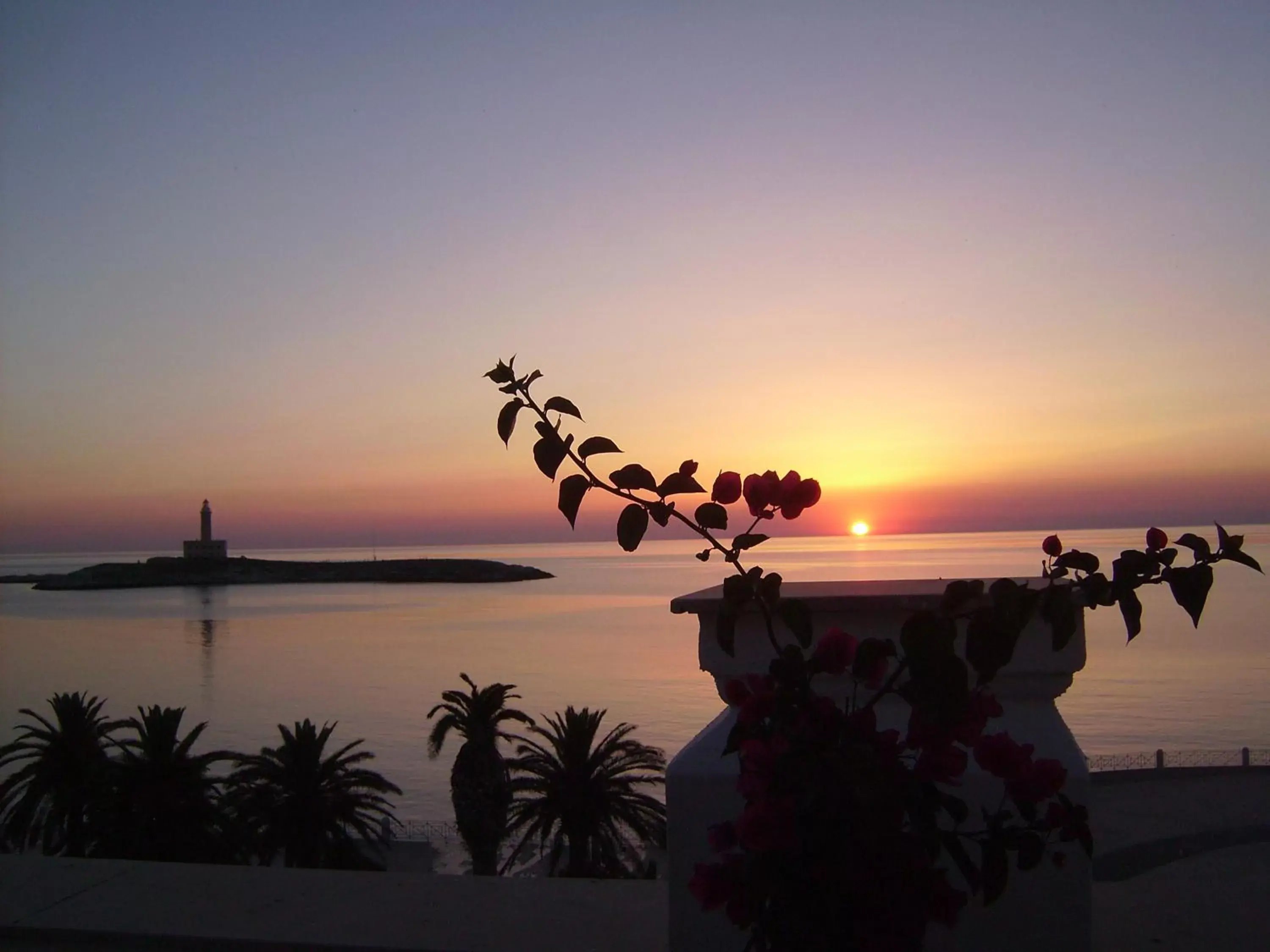 Sea view, Sunrise/Sunset in B&B Marina Piccola