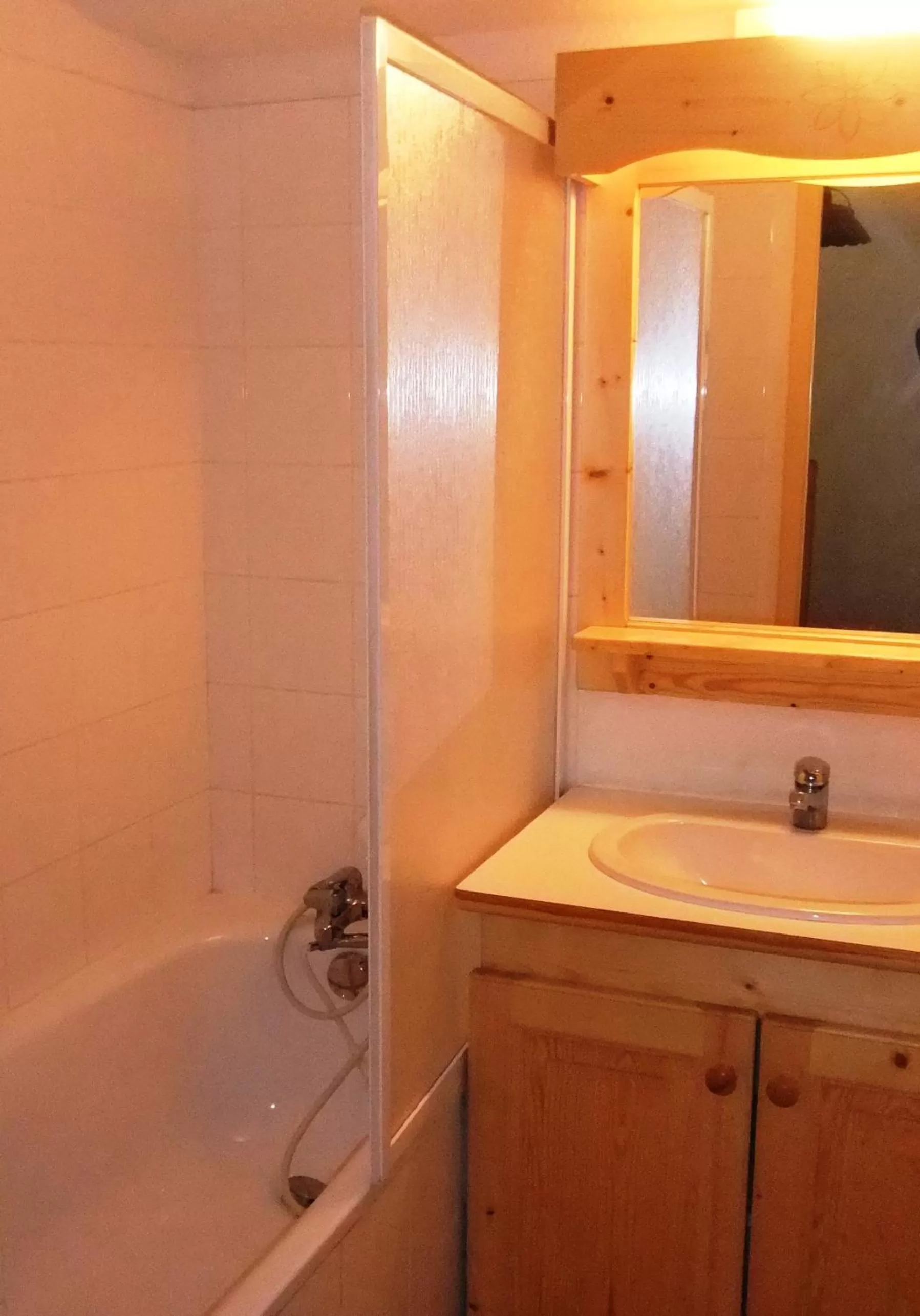 Bathroom in Odalys Chalet Alpina