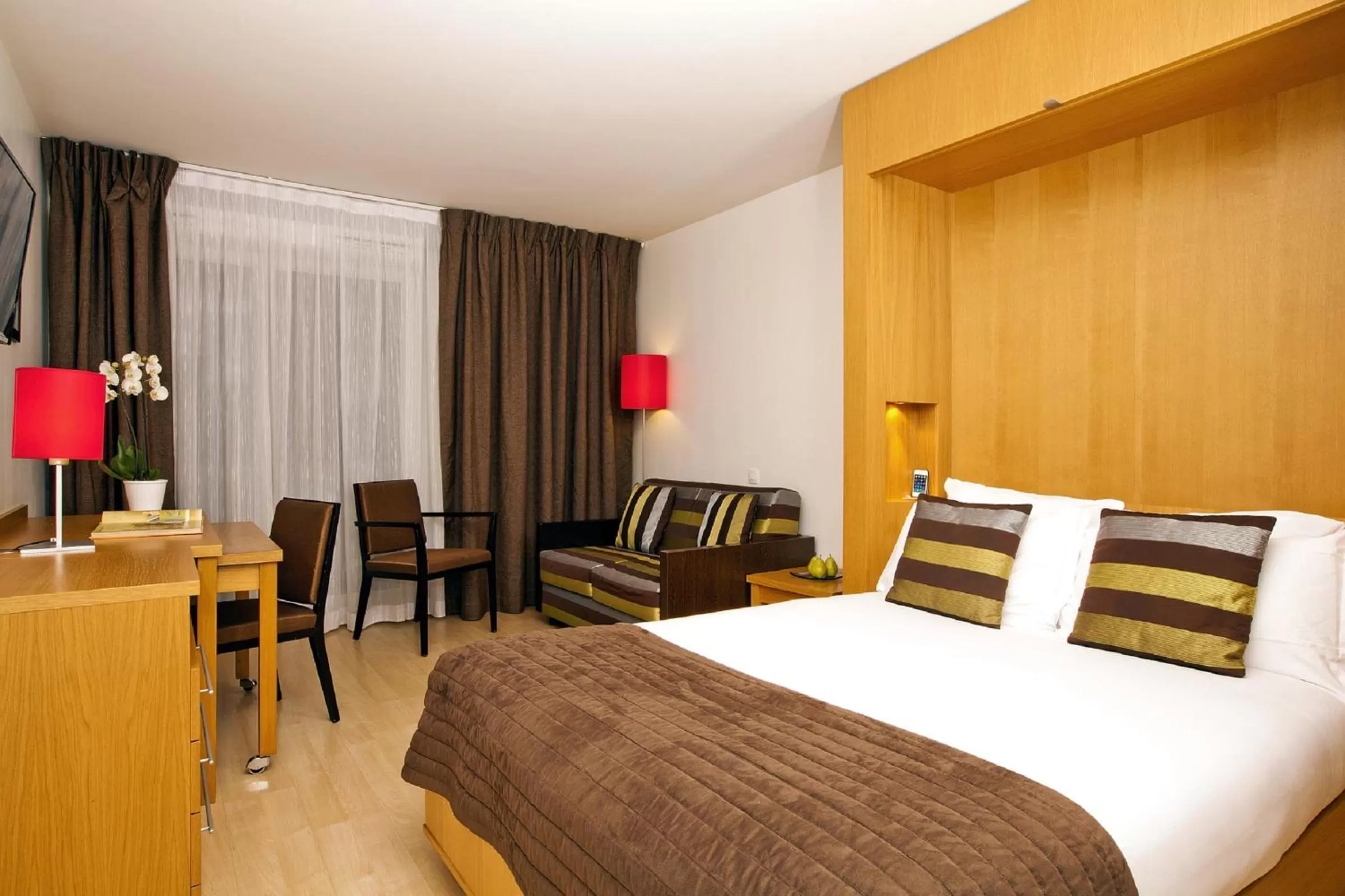 Bed in Residhome Paris-Massy