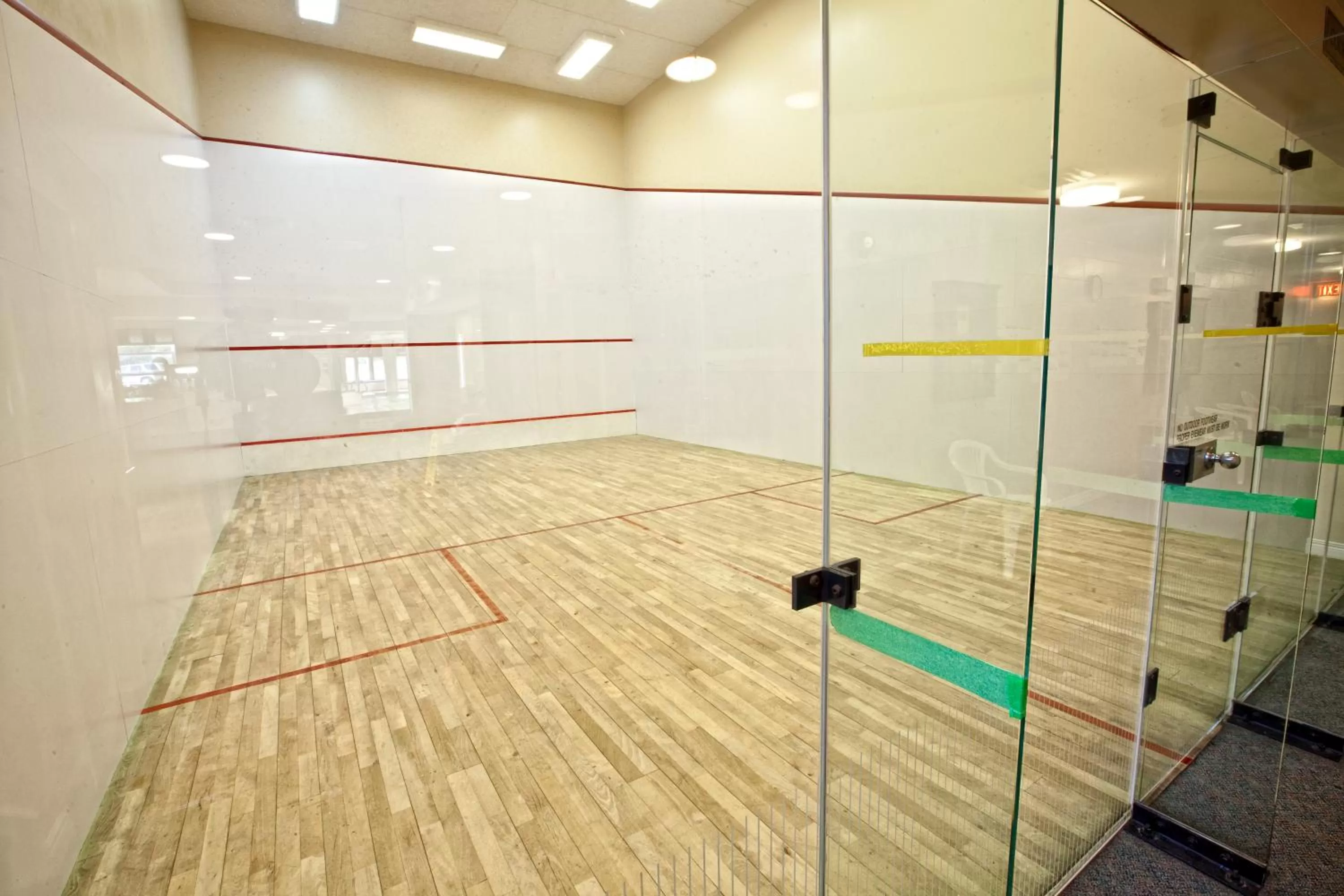 Squash in Mill River Resort