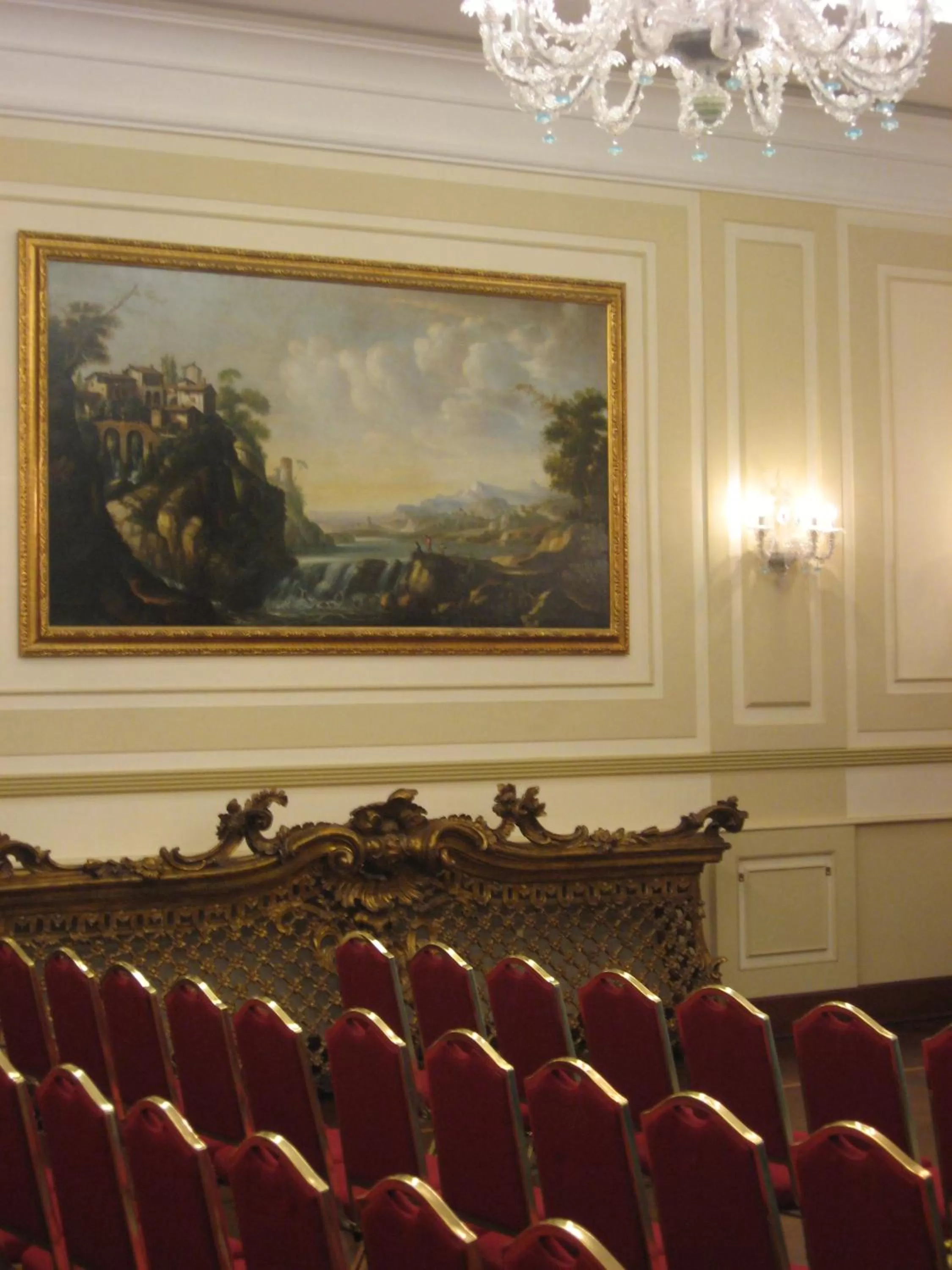 Business facilities in Grand Hotel Vesuvio