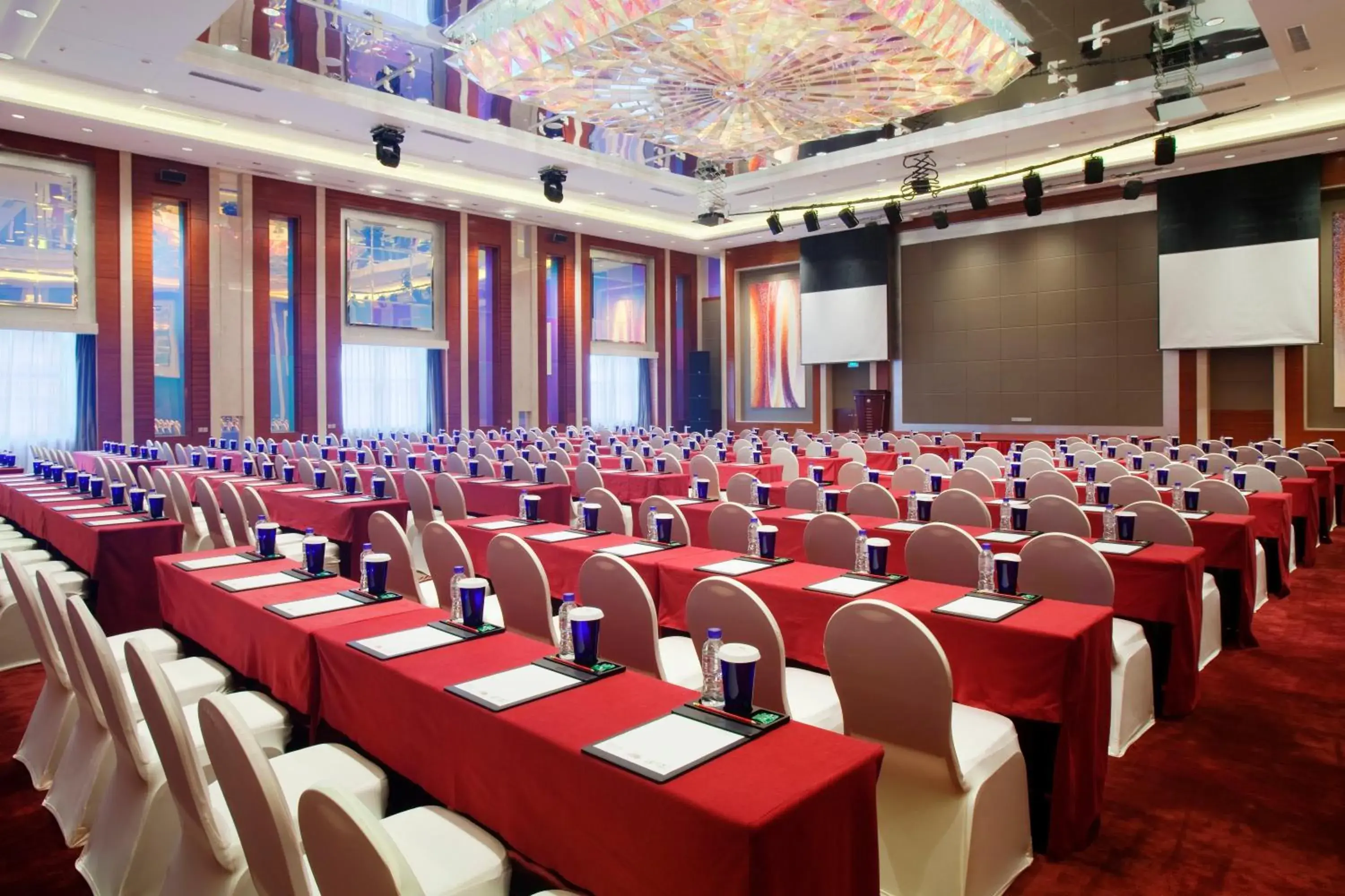 Banquet/Function facilities, Business Area/Conference Room in Crowne Plaza Shenyang Parkview, an IHG Hotel