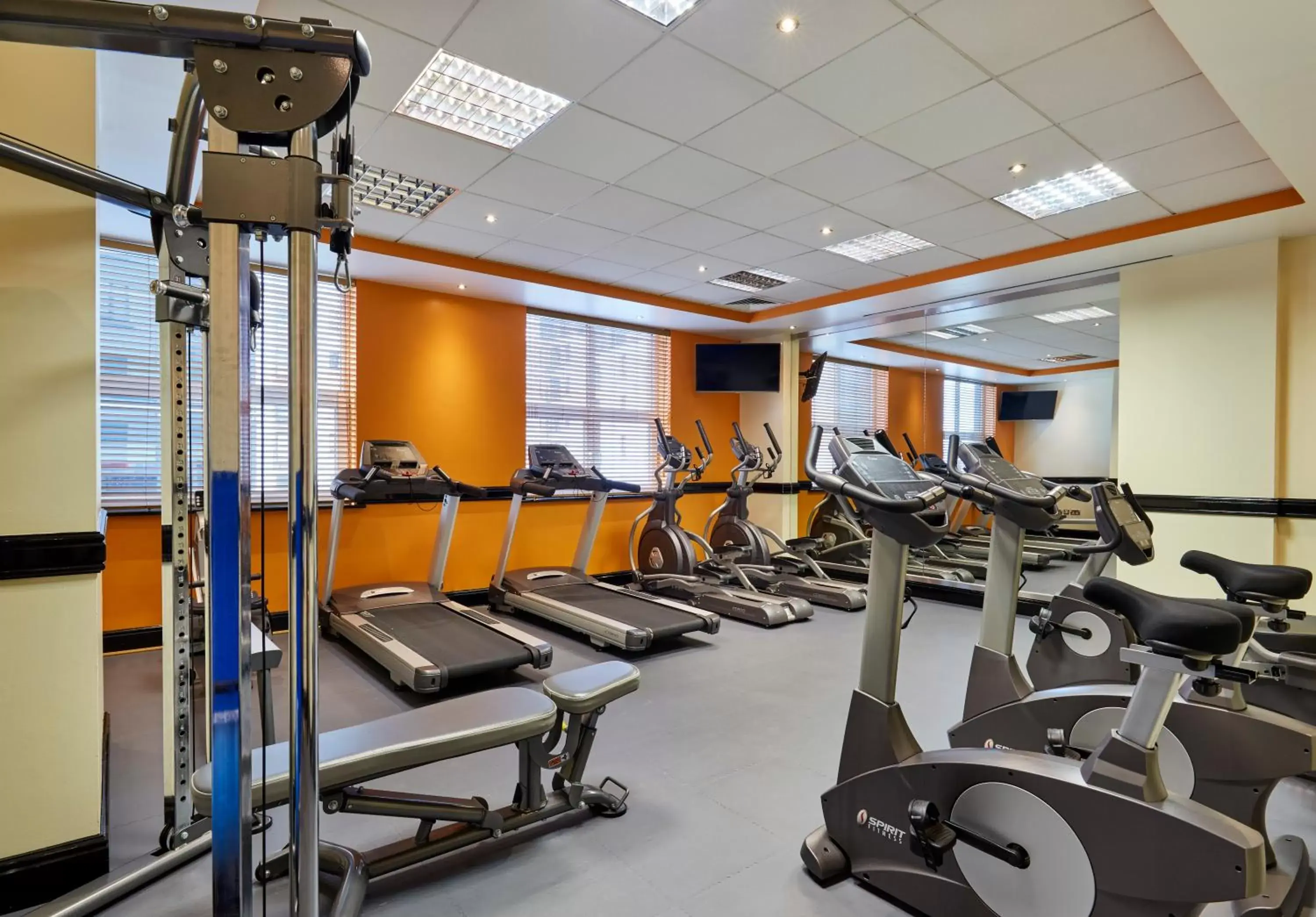 Fitness centre/facilities in Leonardo Hotel Nottingham - formerly Jurys Inn