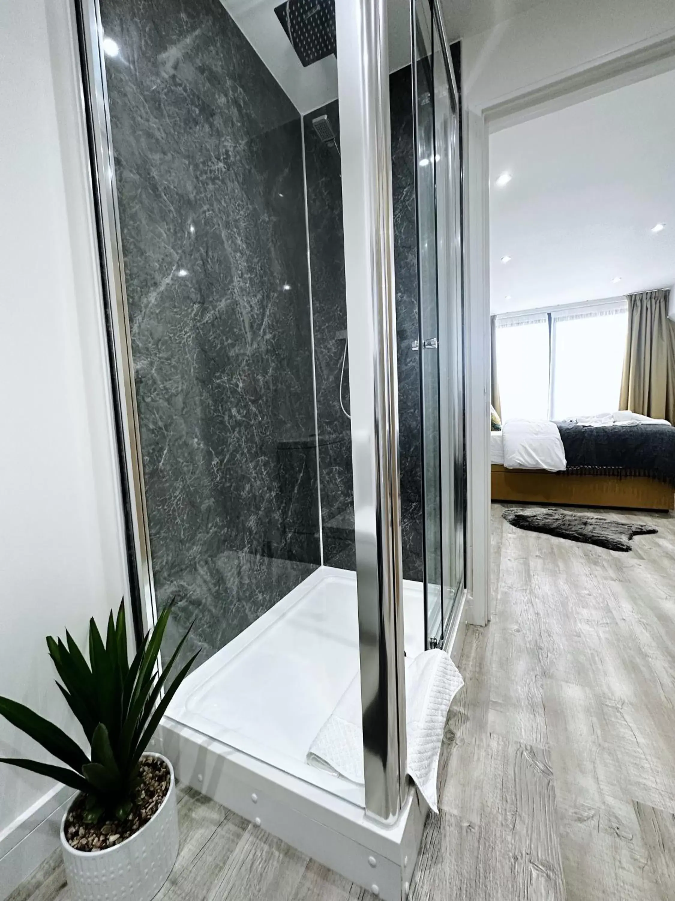 Shower, Bathroom in The Atlantis - Tower Apartments