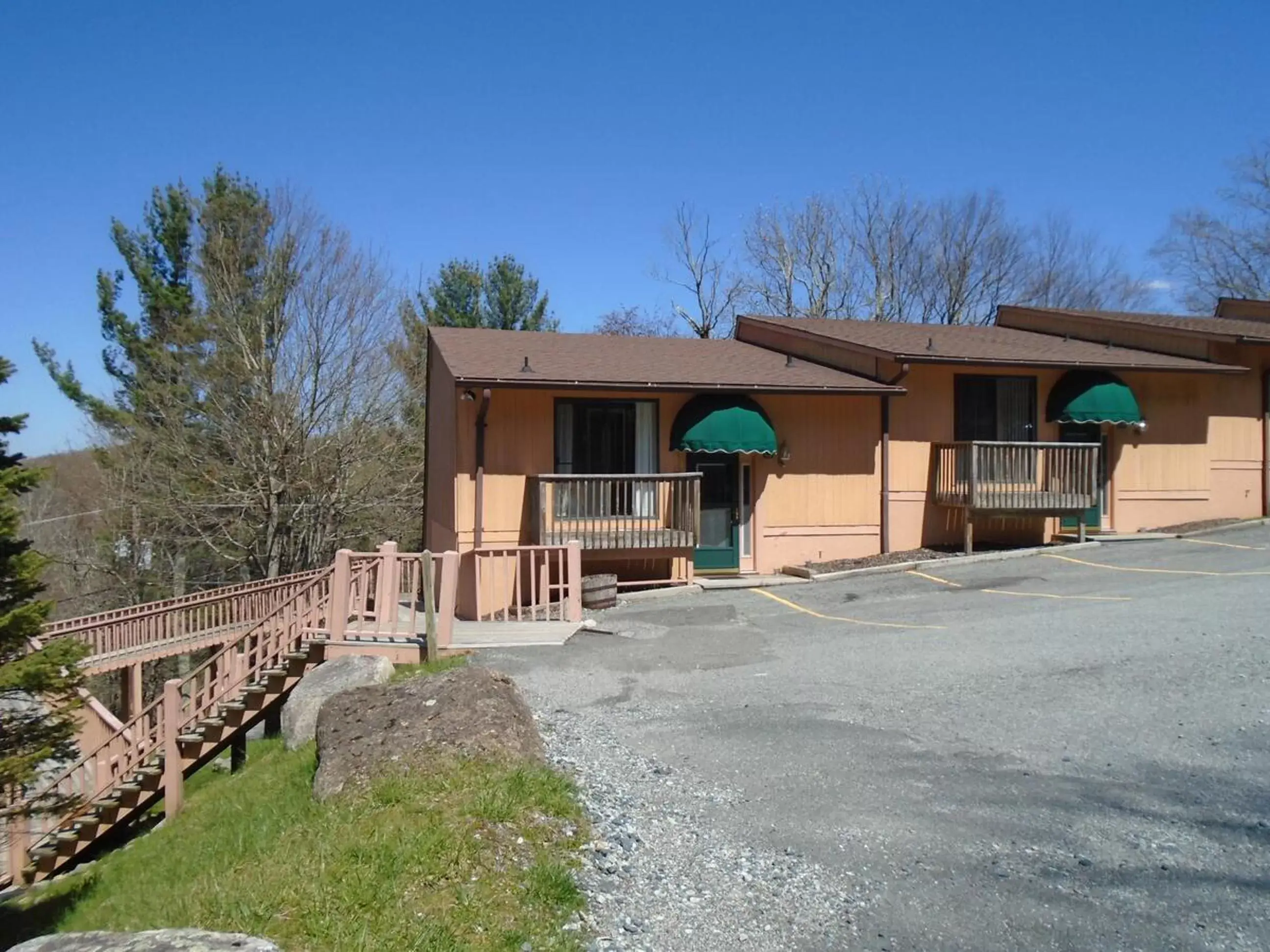 Property Building in Cedar Village Condominiums