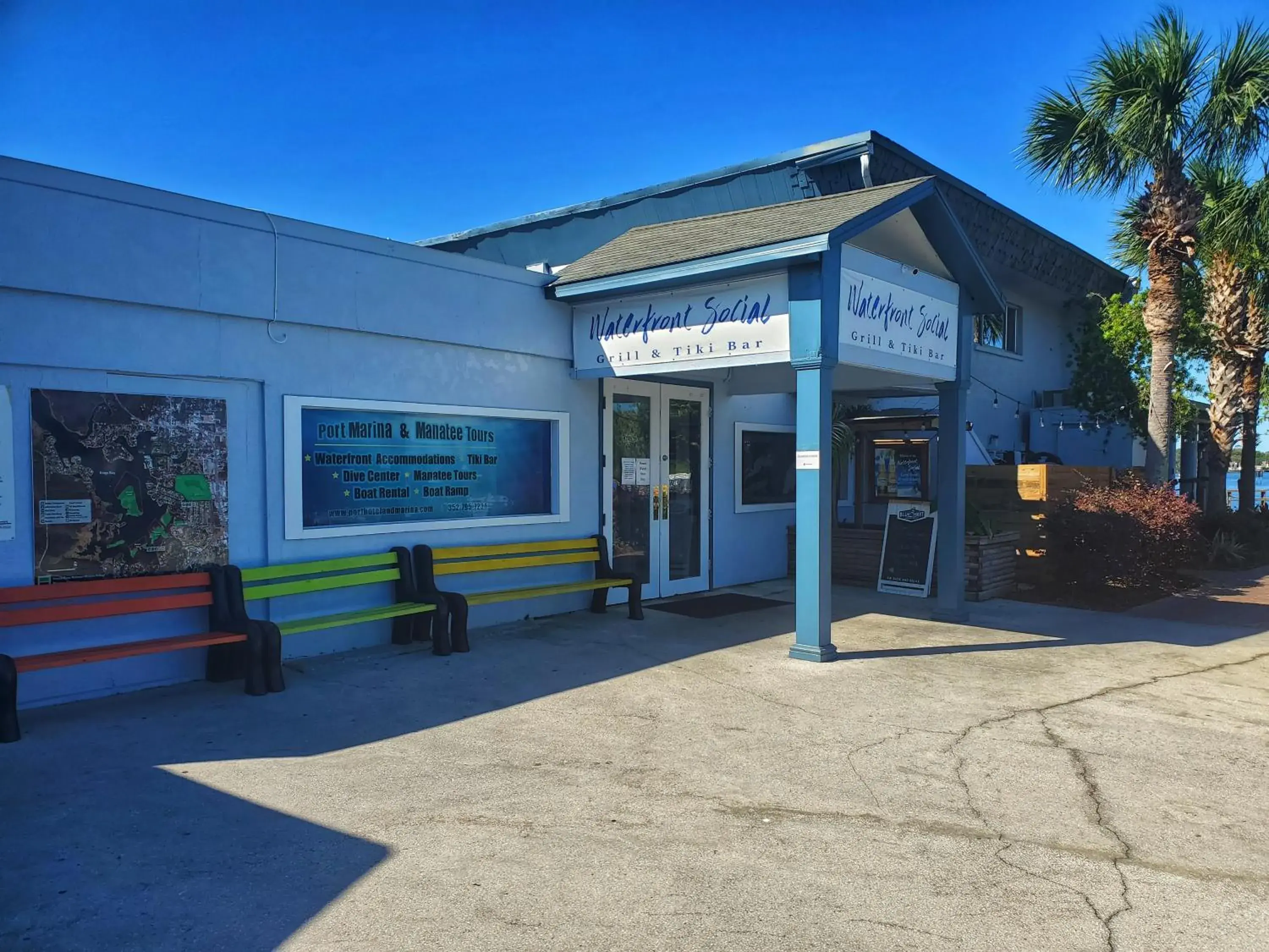 Restaurant/places to eat in The Port Hotel and Marina Restaurant/places to eat in The Port Hotel and Marina