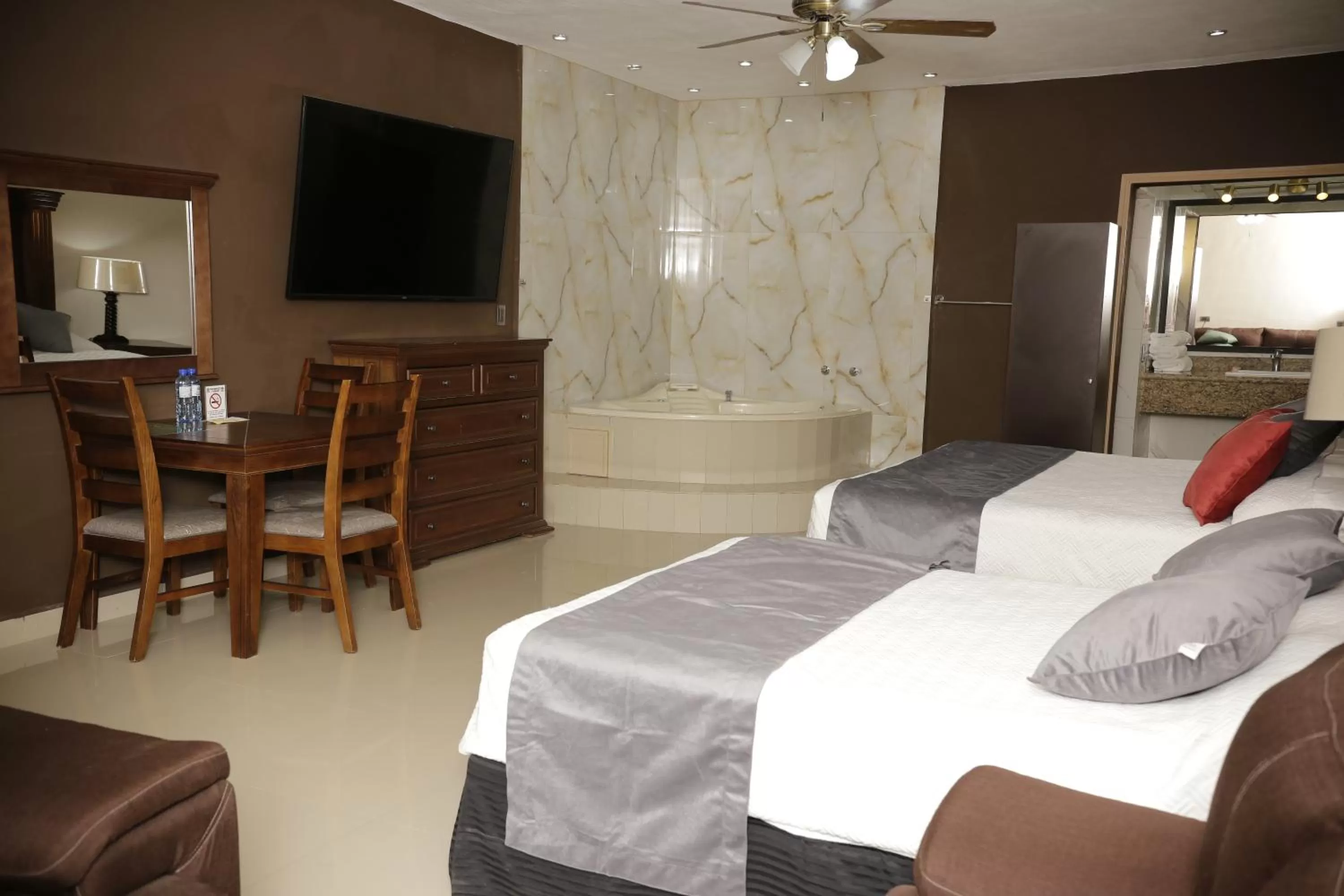 Bed in Hotel Posada Santa Fe Sabinas