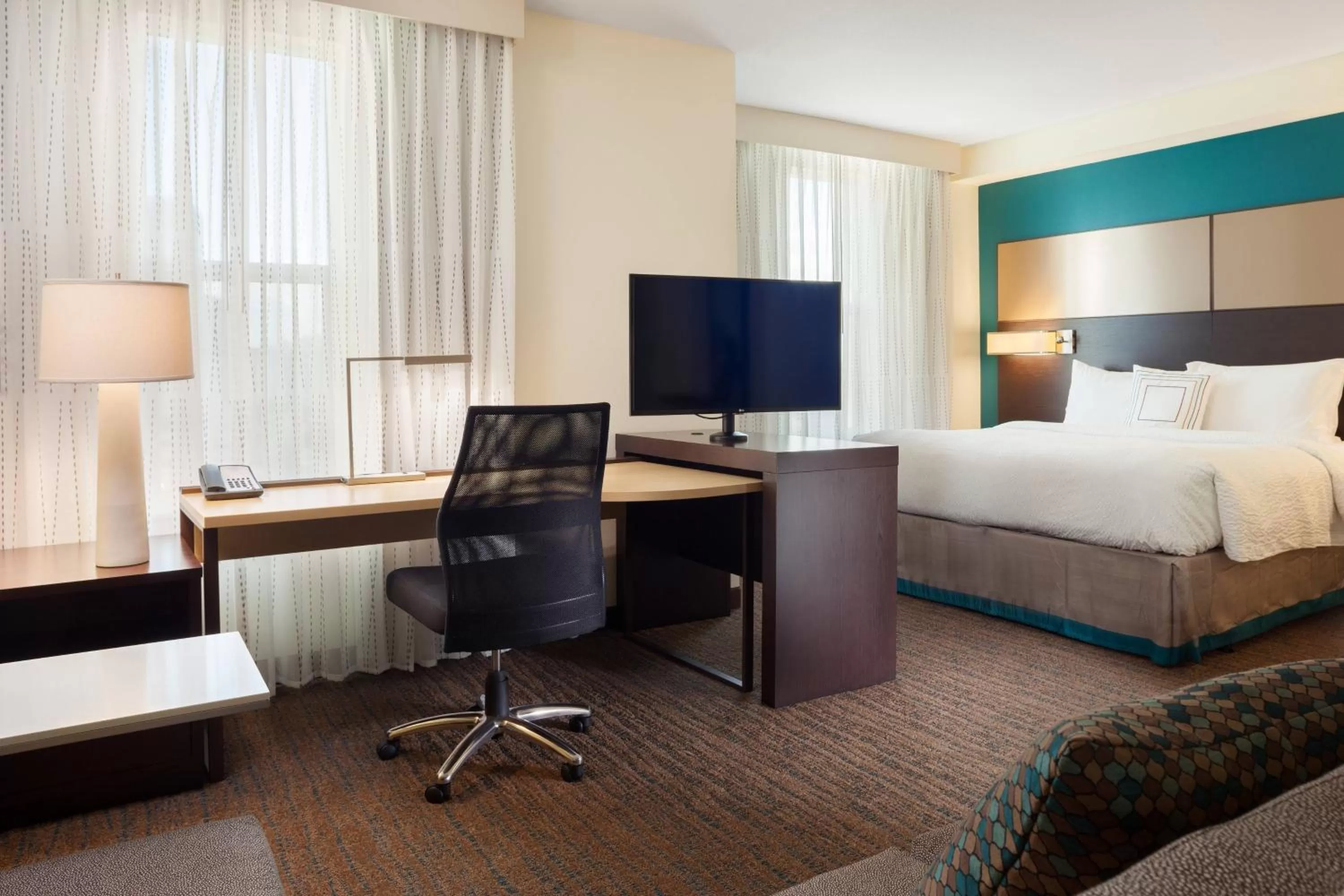 Photo of the whole room, Bed in Residence Inn by Marriott Orlando Downtown