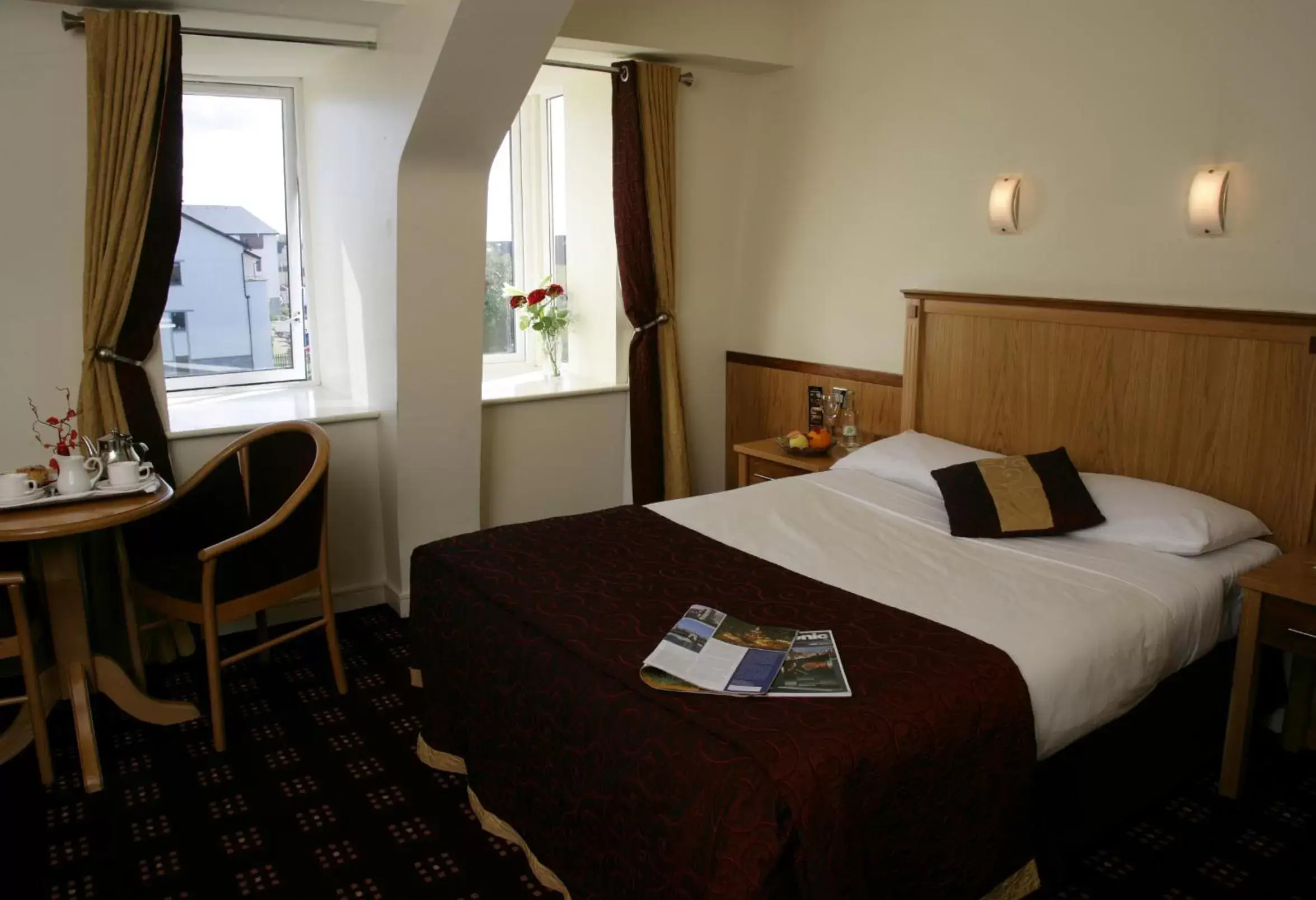 Superior Double or Twin Room in Bush Hotel Superior Double or Twin Room in Bush Hotel