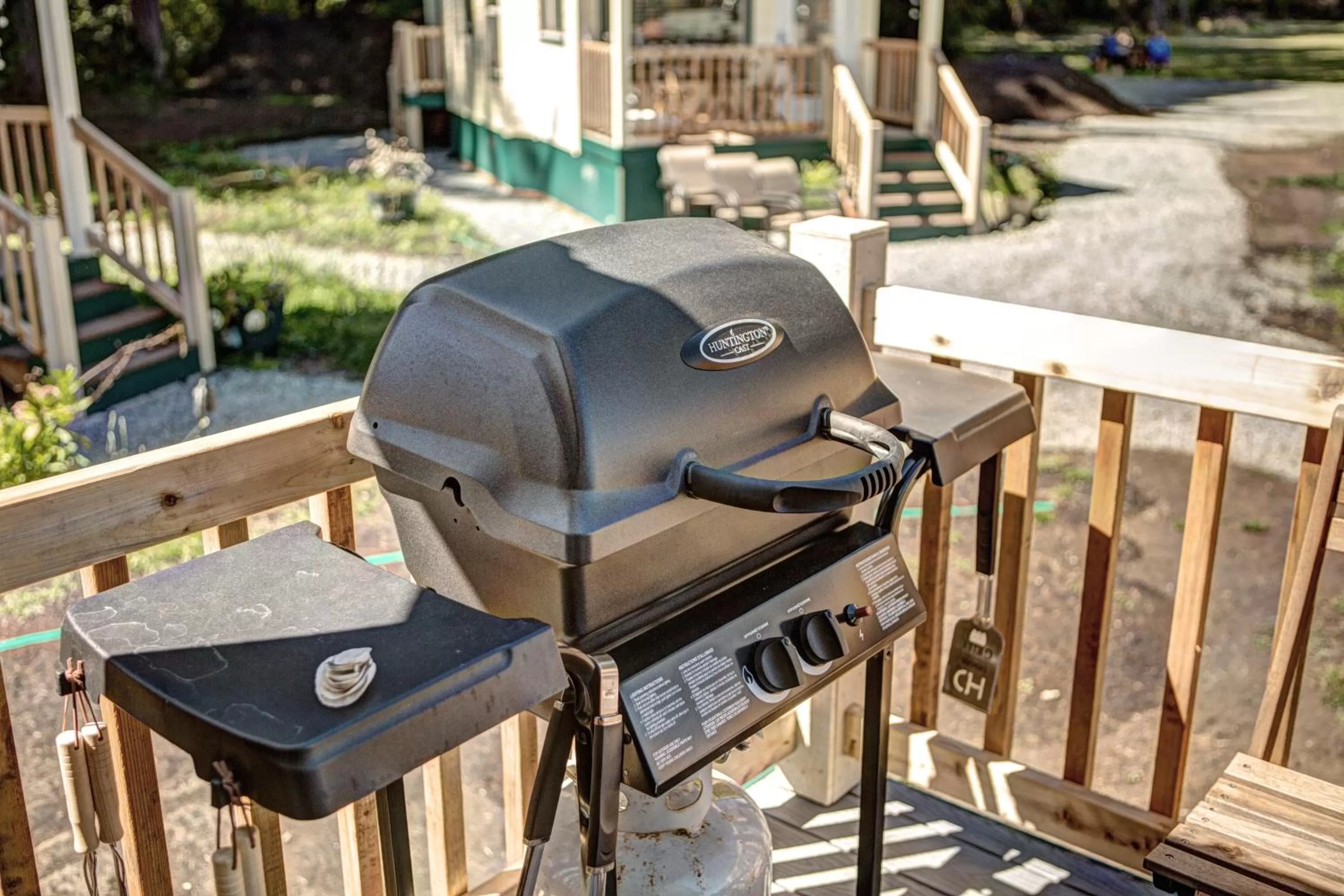 BBQ facilities in Sheltered Nook On Tillamook Bay