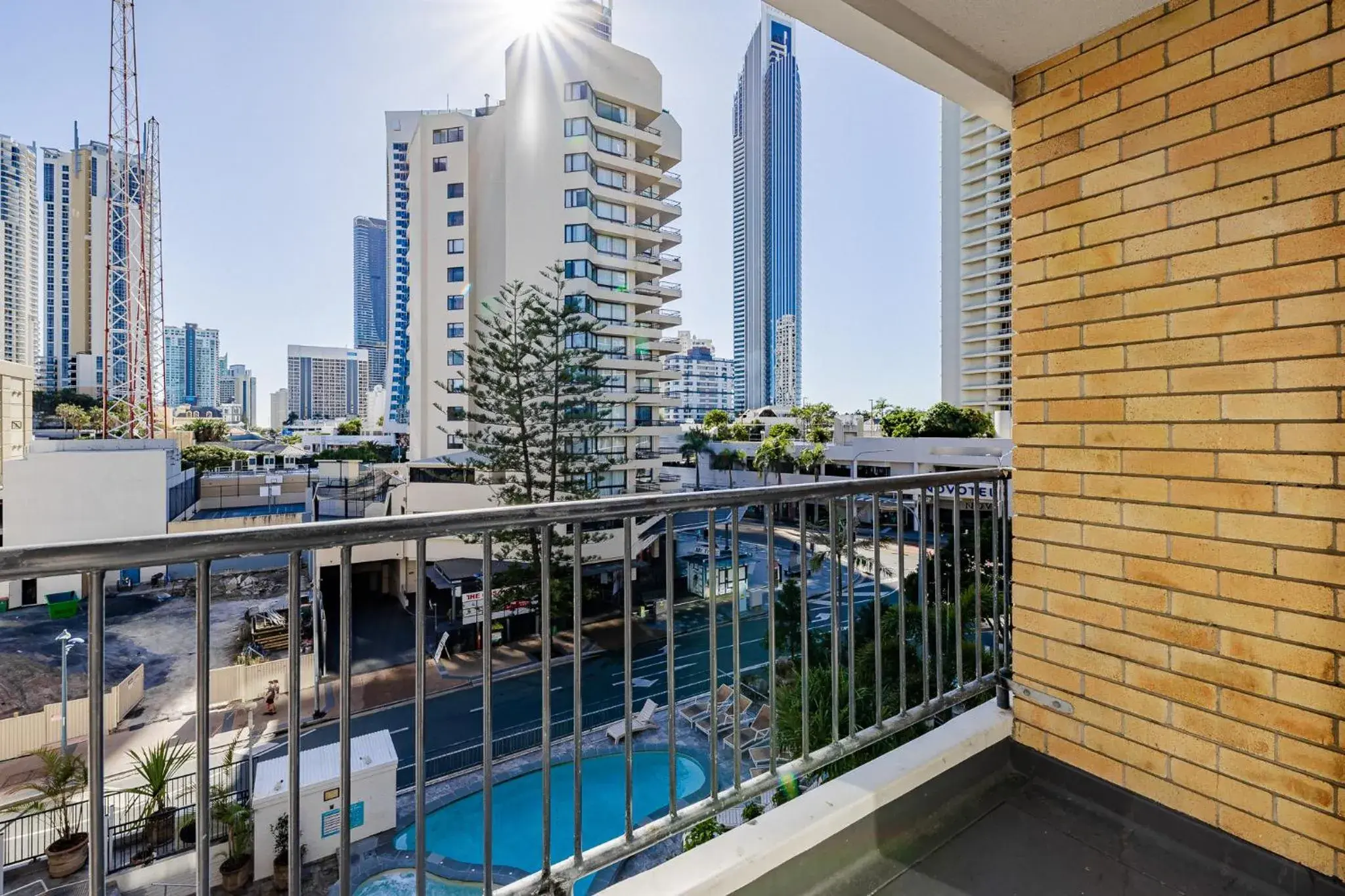 Property building, Pool View in Bunk Surfers Paradise