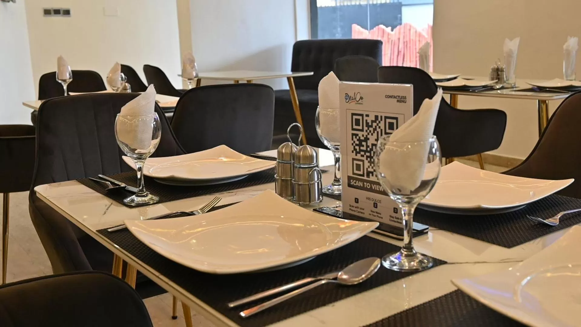 HIS Dulce Apartments