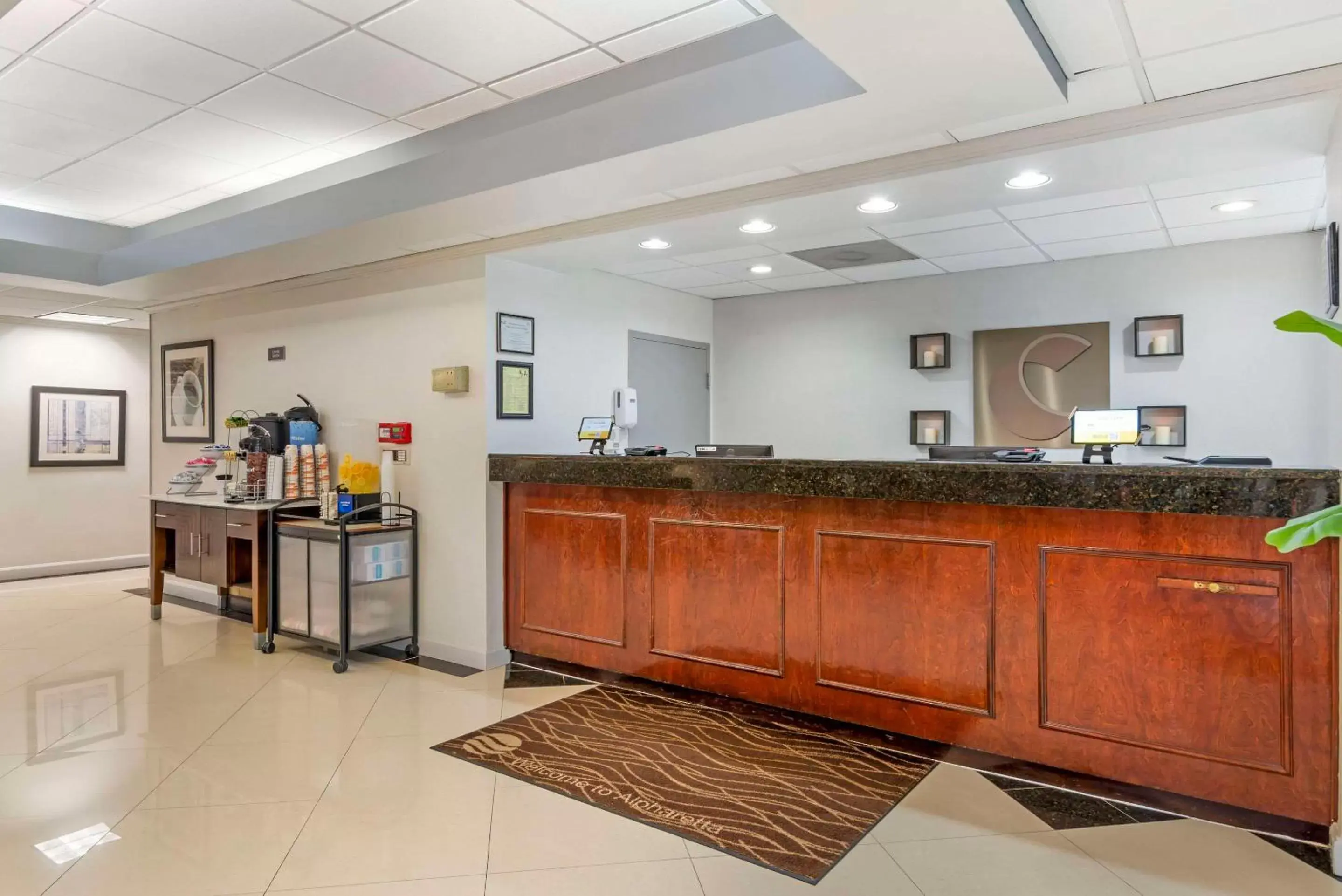 Lobby or reception, Lobby/Reception in Comfort Inn Alpharetta-Atlanta North