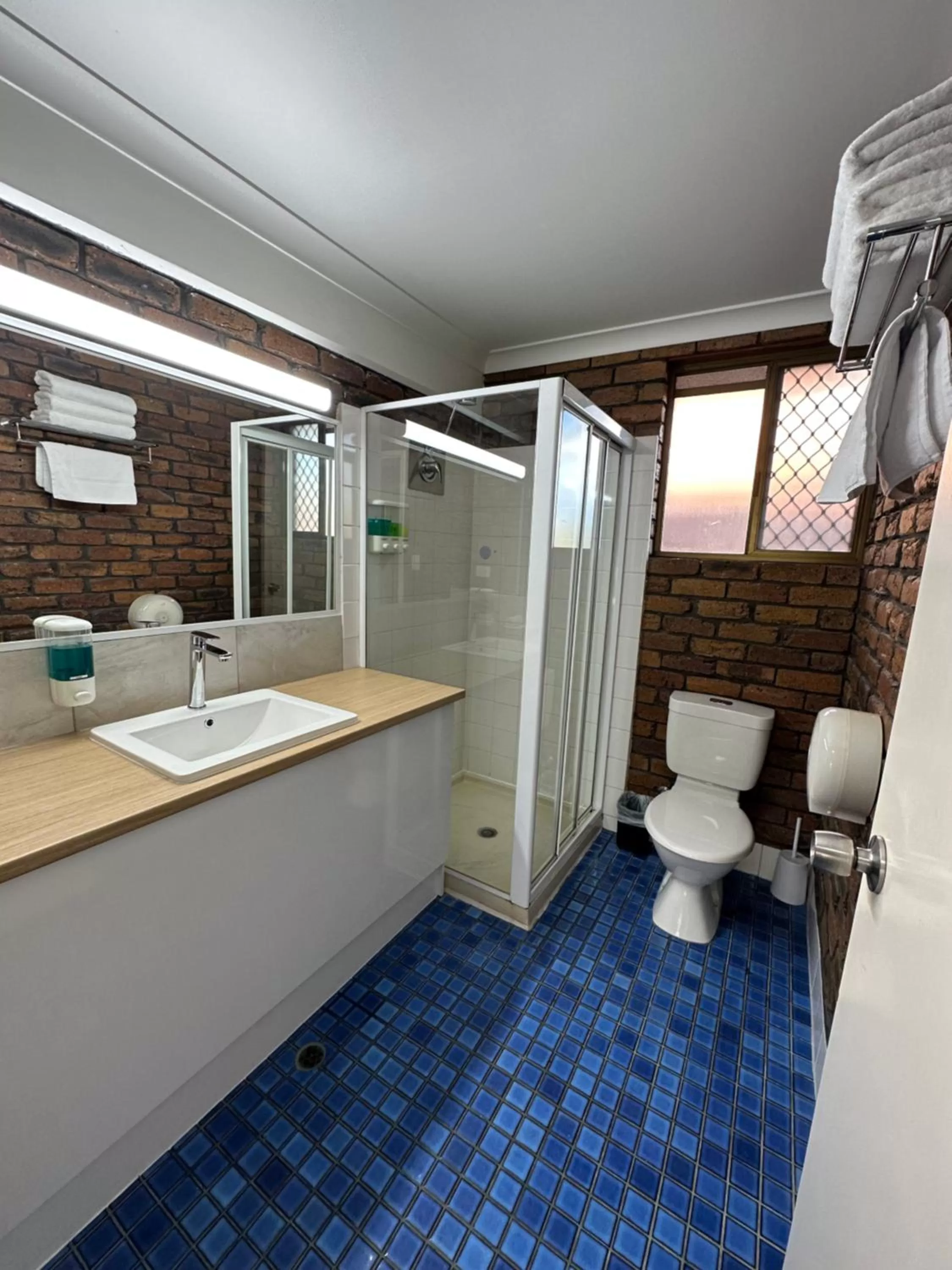 Bathroom in Logan City Motor Inn