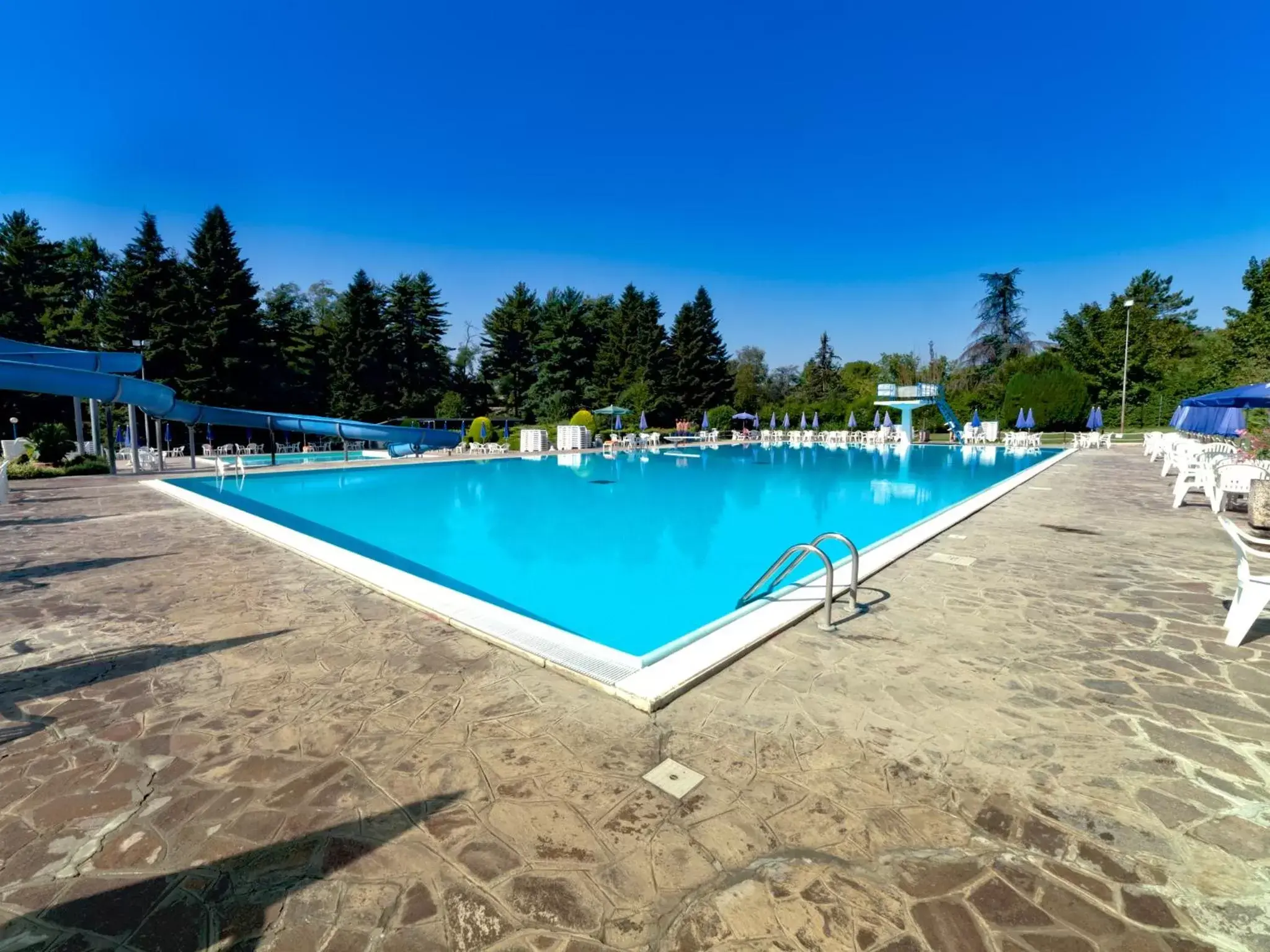 Swimming Pool in Terme Di Monte Valenza