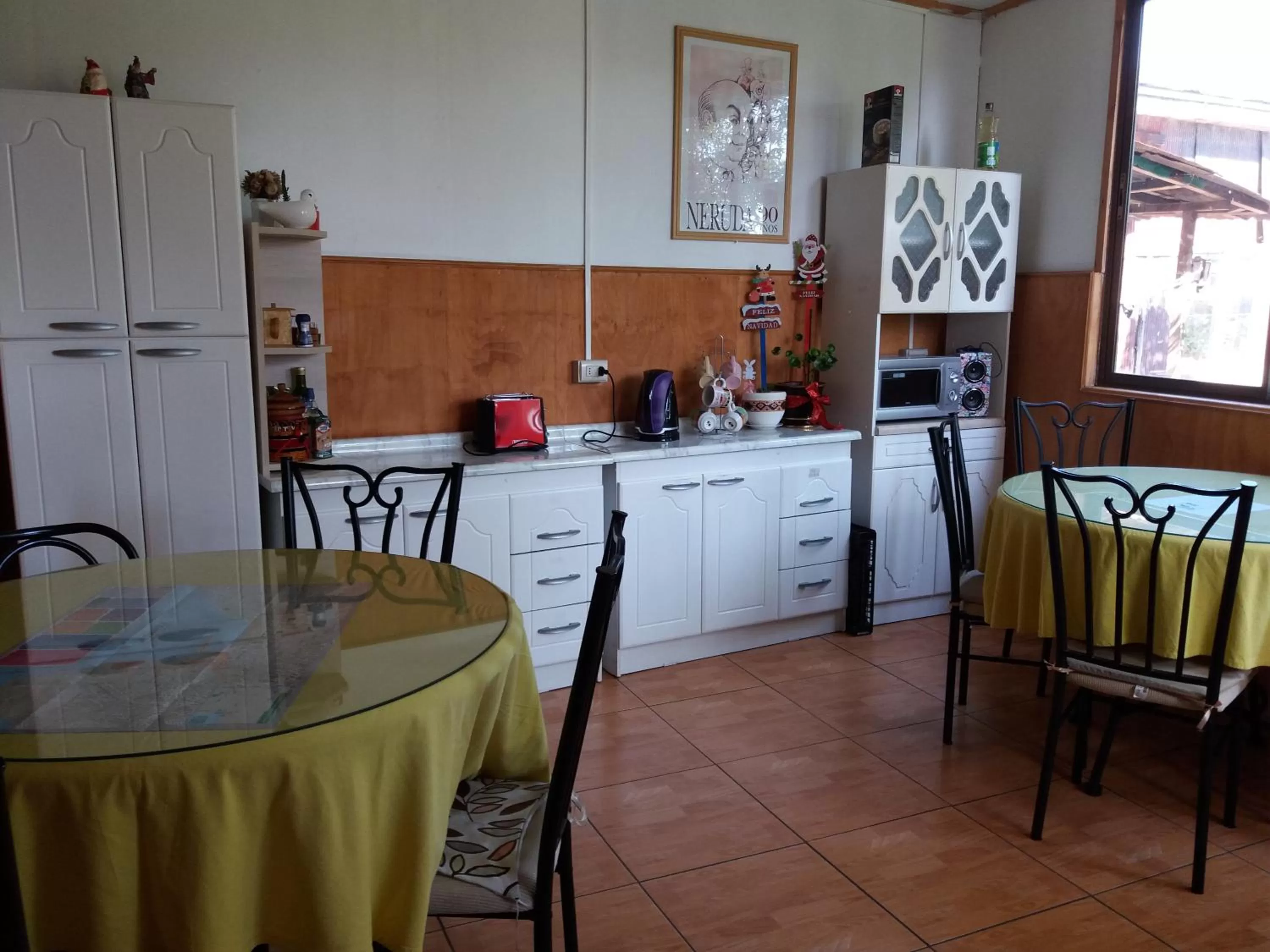 Kitchen or kitchenette in Hostal Destino Bellavista