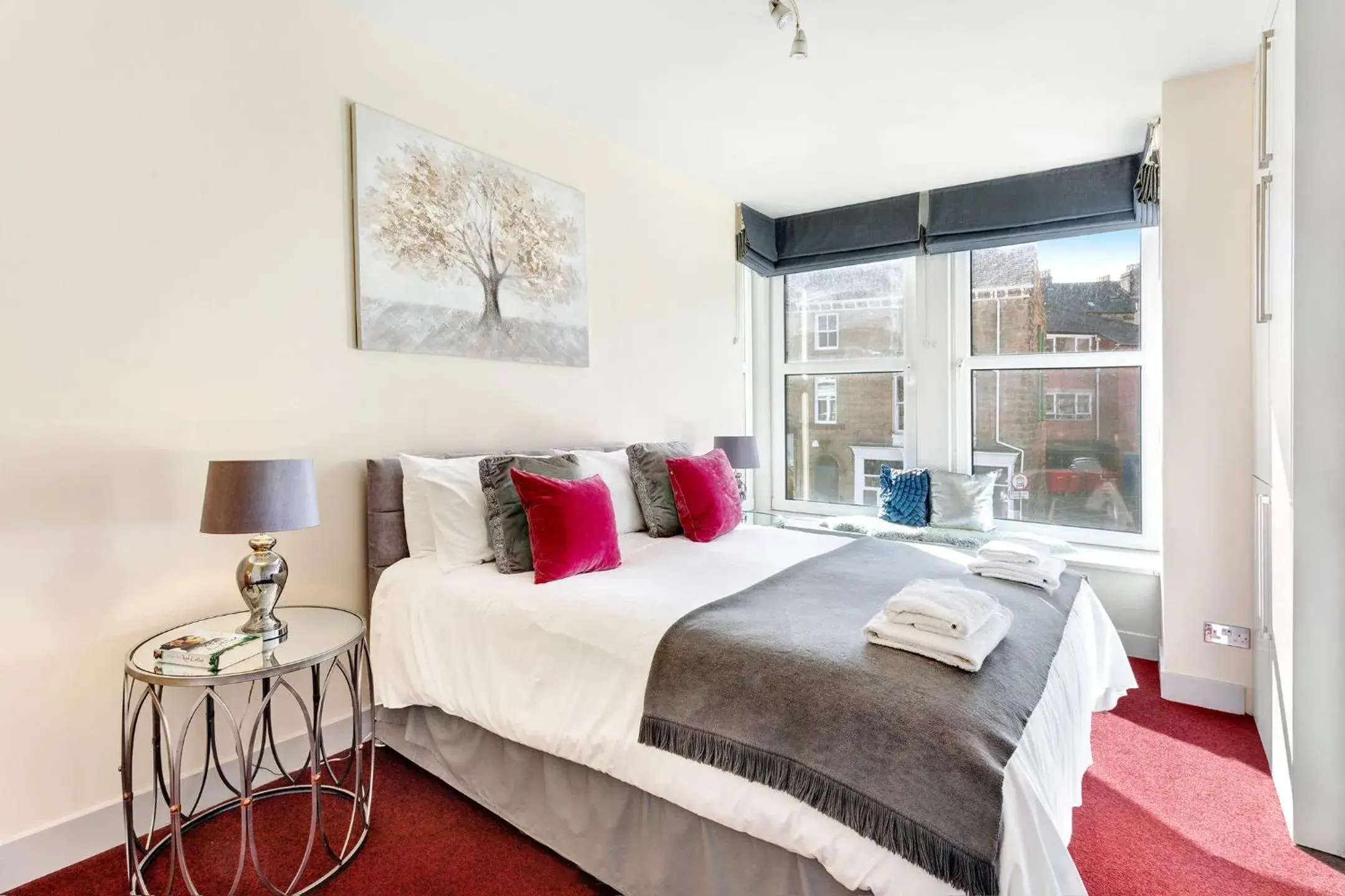 Bedroom, Bed in Granville Apartments Harrogate