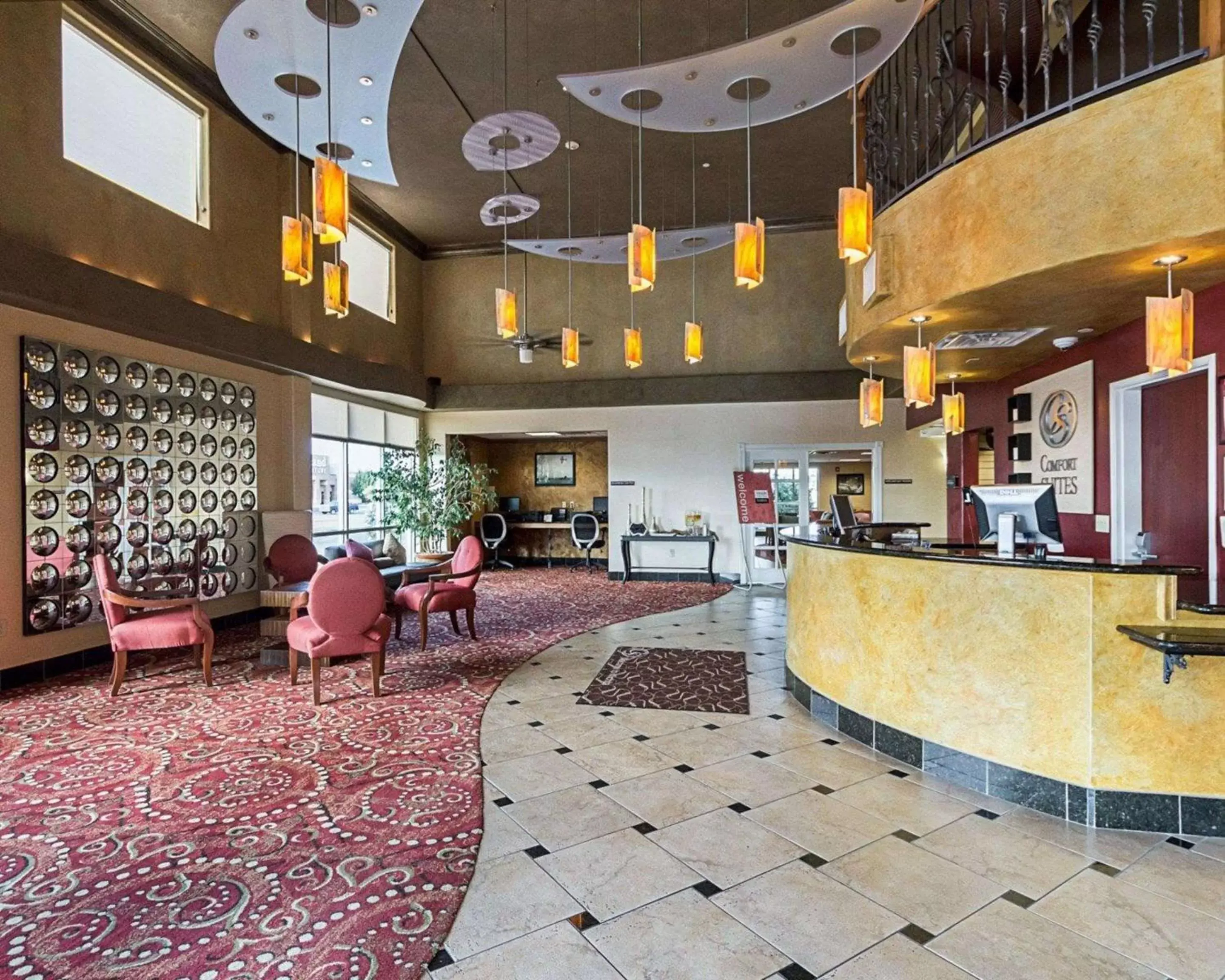 Lobby or reception in Comfort Suites Airport Wichita
