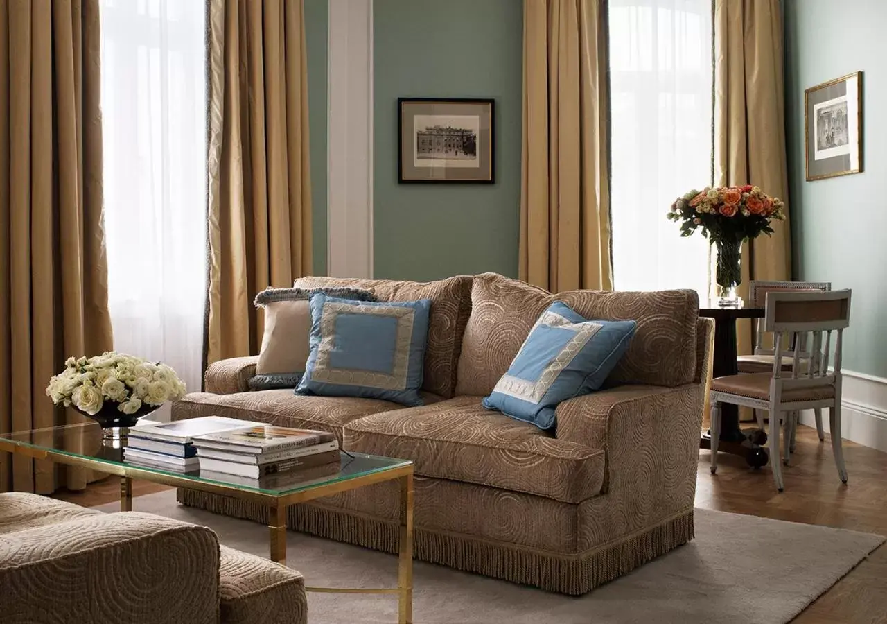 Living room in Grand Hôtel Stockholm Living room in Grand Hôtel Stockholm