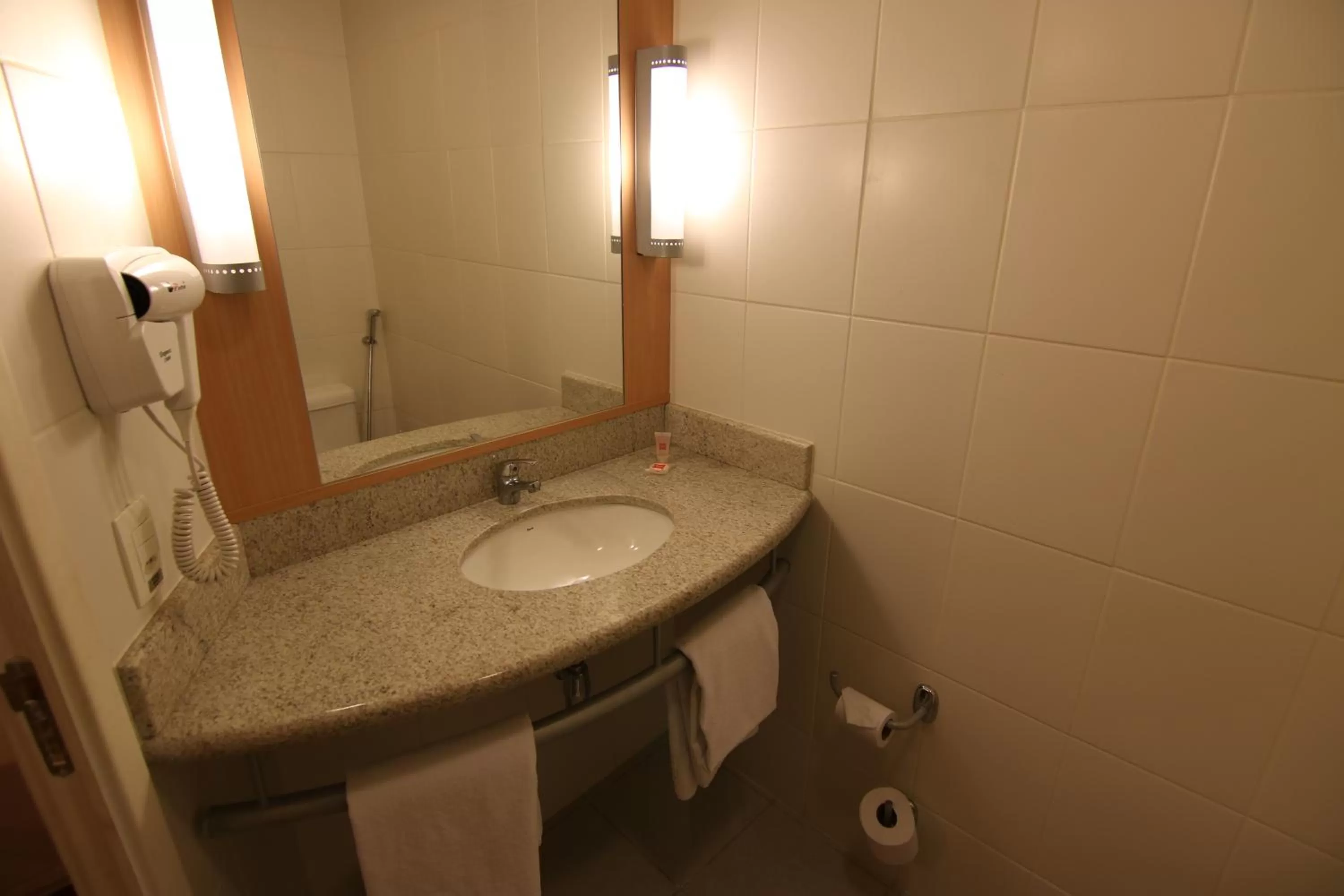 Bathroom in Samba Itaboraí