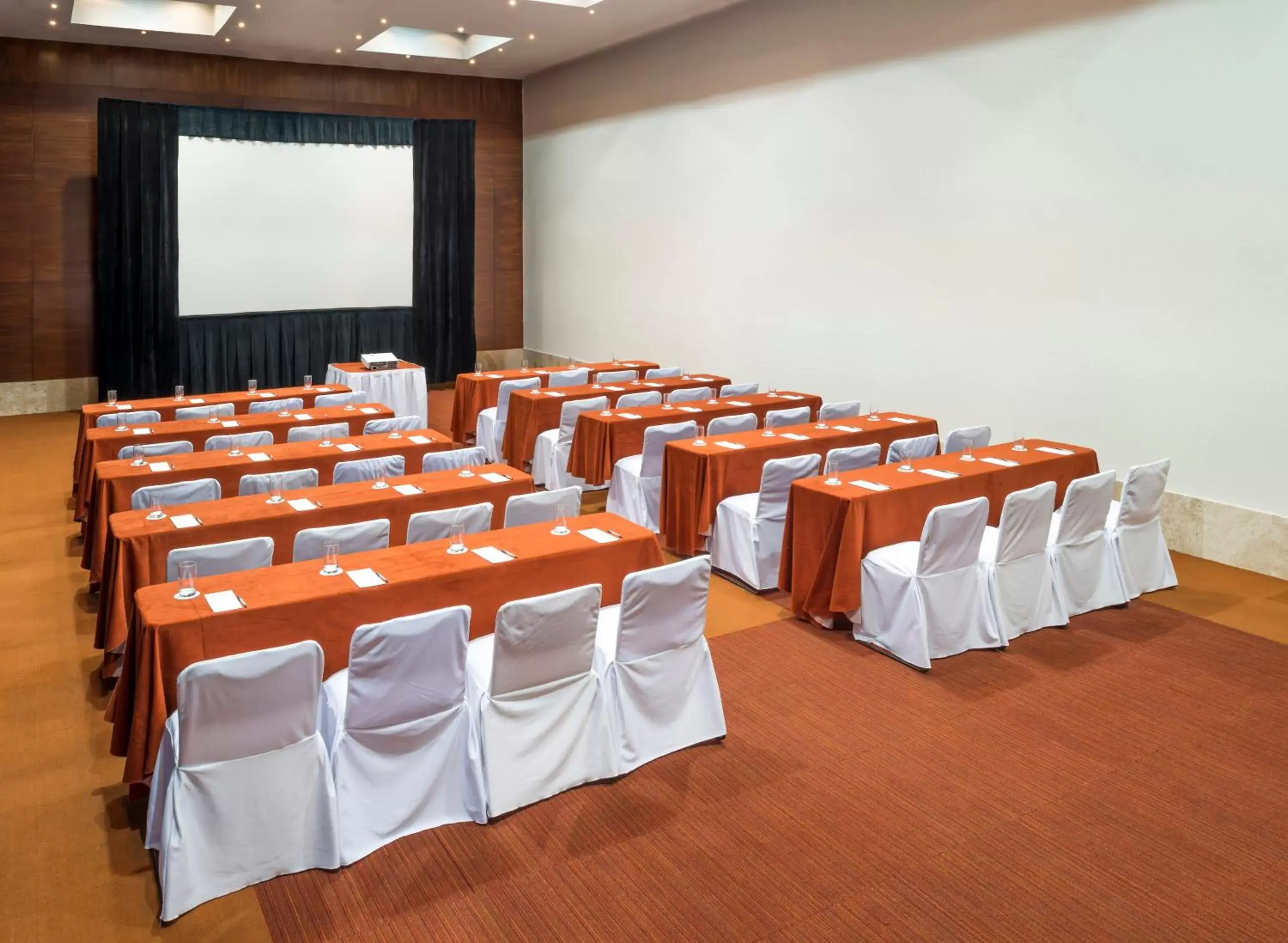 Meeting/conference room in Real Inn Guadalajara Expo