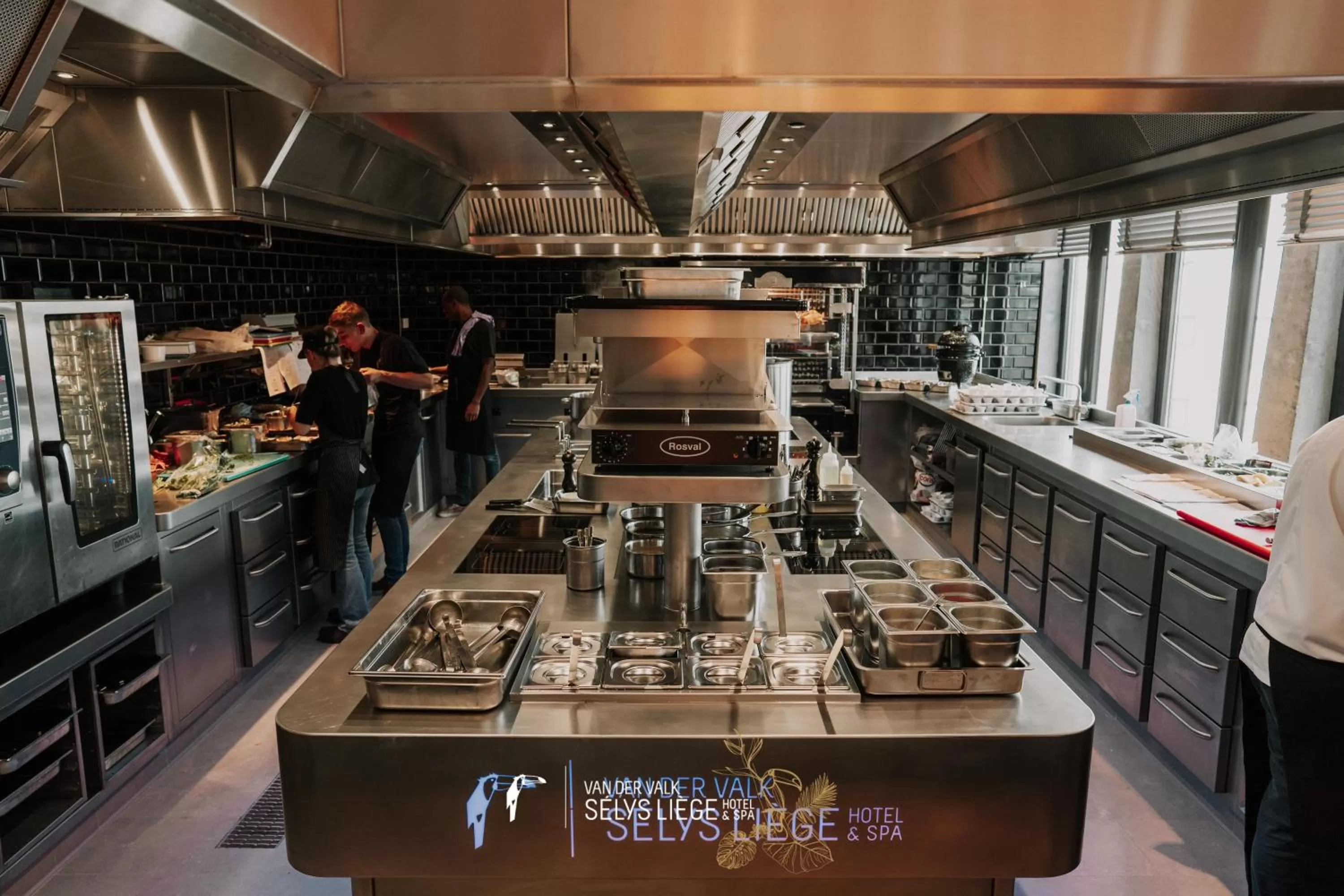 Restaurant/places to eat in Van Der Valk Sélys Liège Hotel & Spa