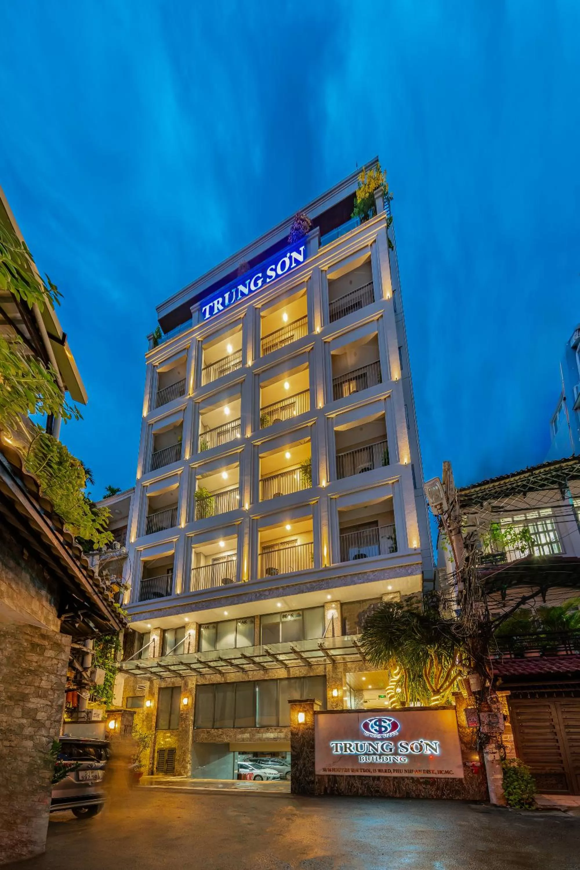 Property building in DHTS Business Hotel & Apartment