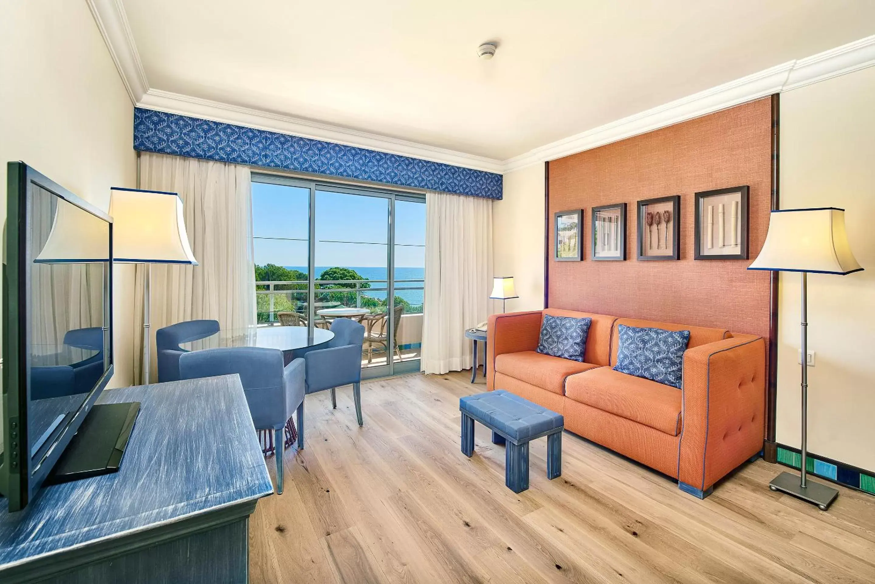 Bedroom, Seating Area in Grande Real Santa Eulalia Resort & Hotel Spa