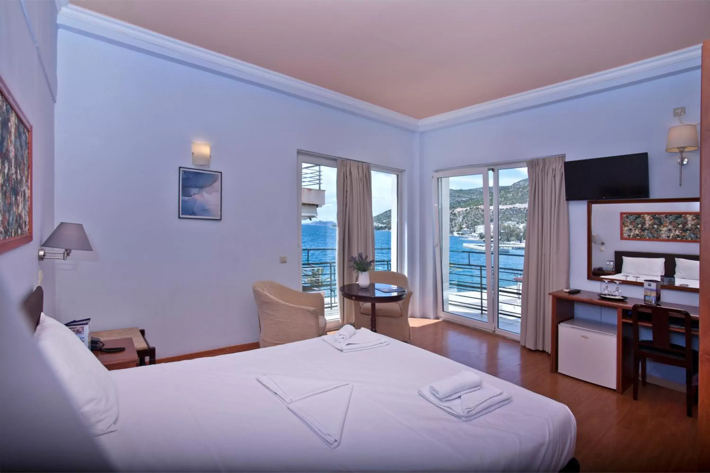 Grand Hotel Loutraki